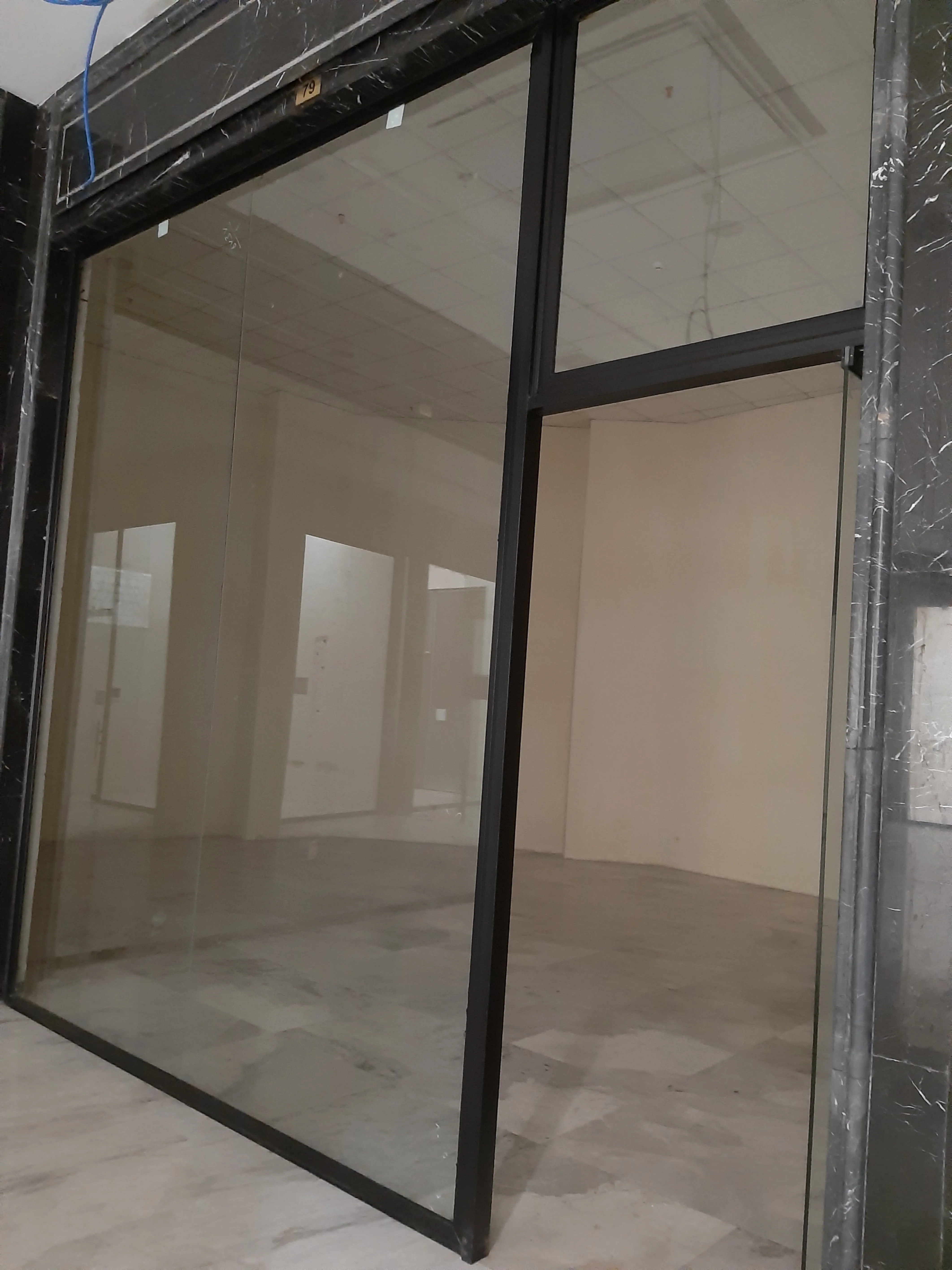 اجاره مغازه در رونیکا مال پاسداران تحویل فوری