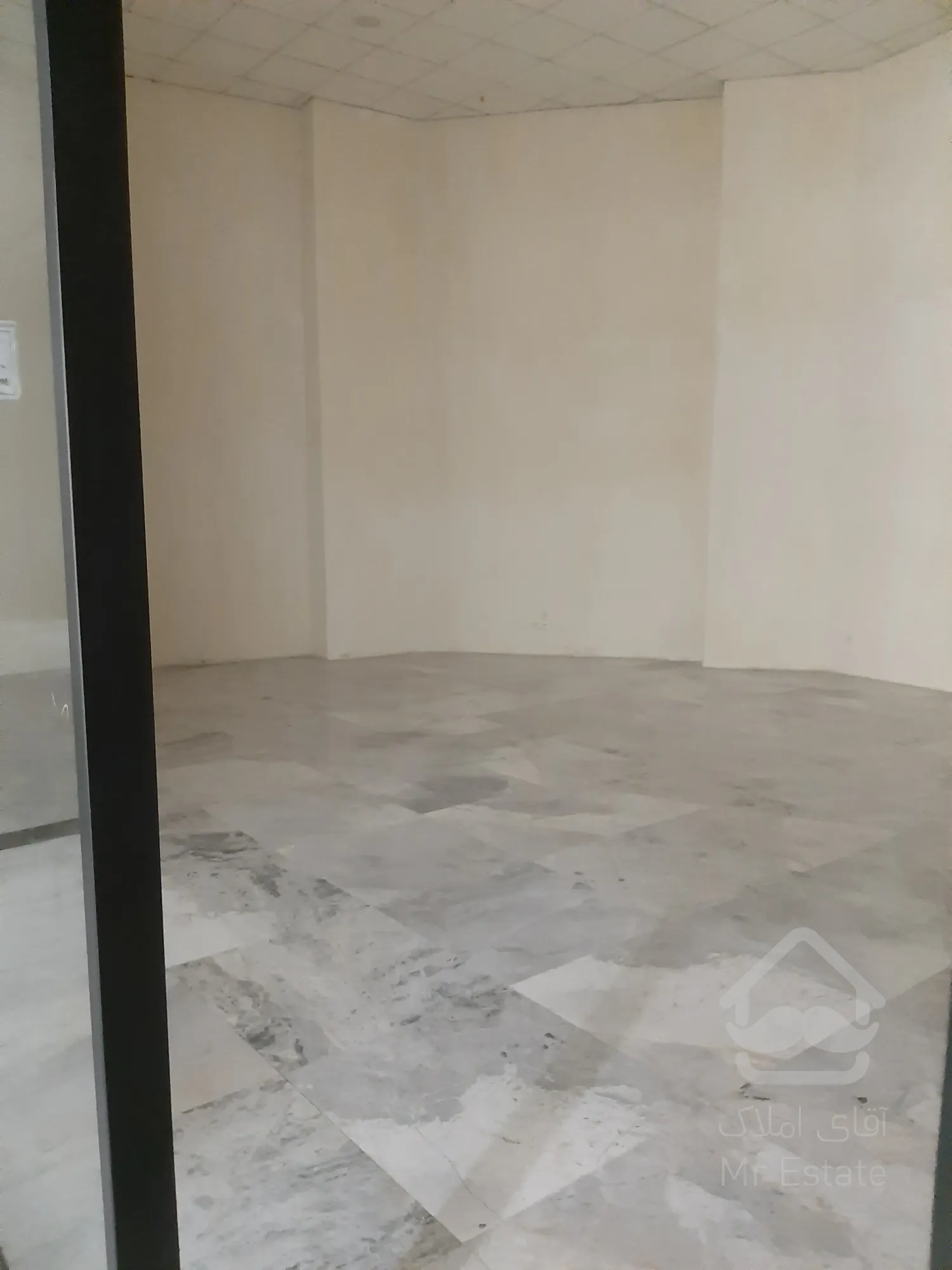 اجاره مغازه در رونیکا مال هروی