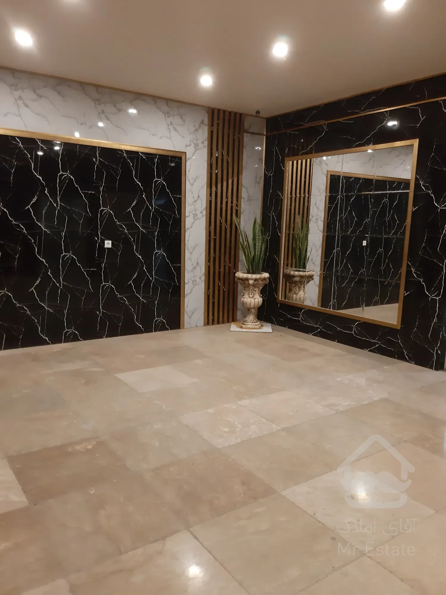 فروش مغازه از دم قسط در رونیکا مال هروی