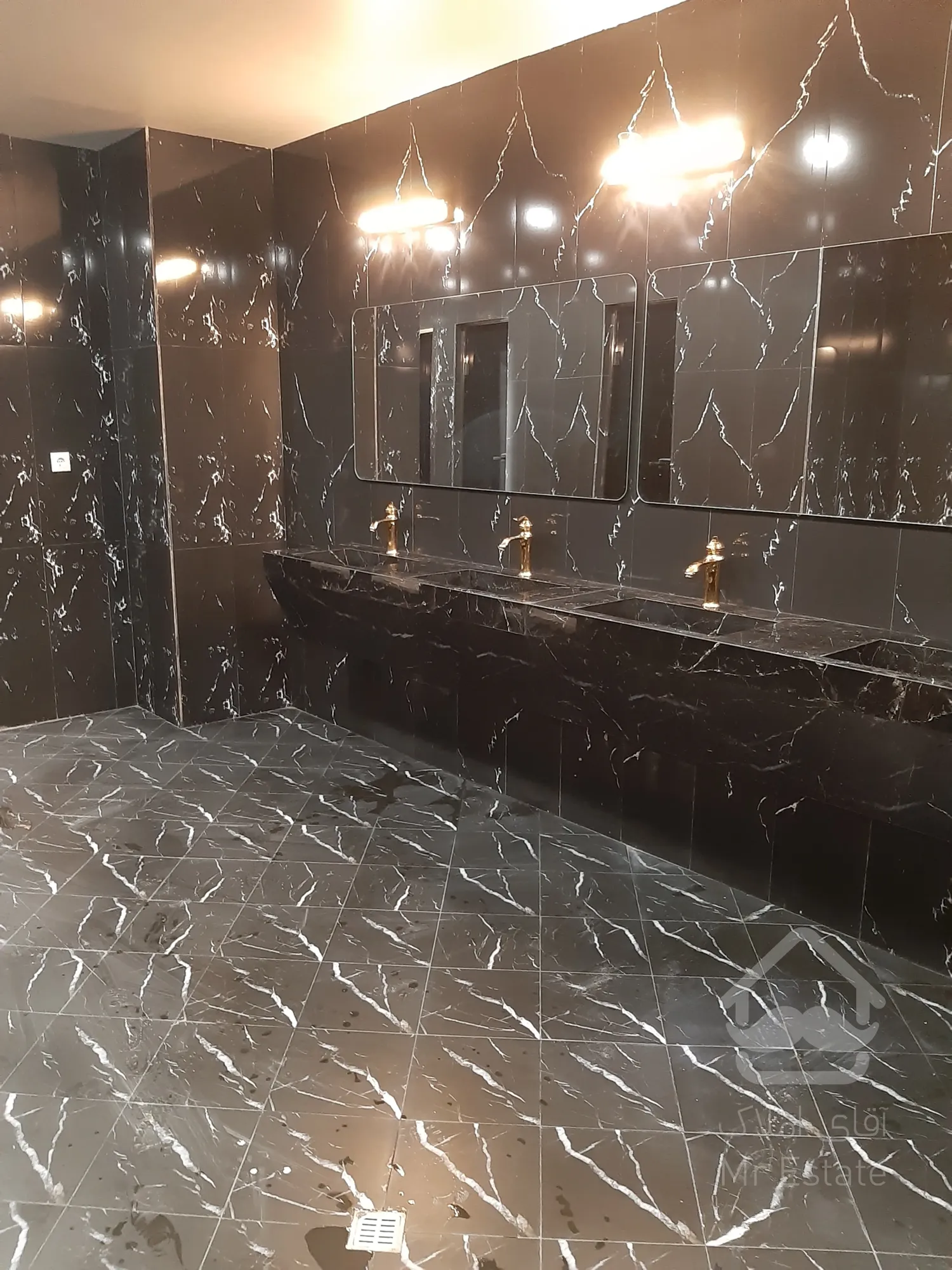 اجاره مغازه همراه با 3 ماه تنفس در رونیکا مال هروی