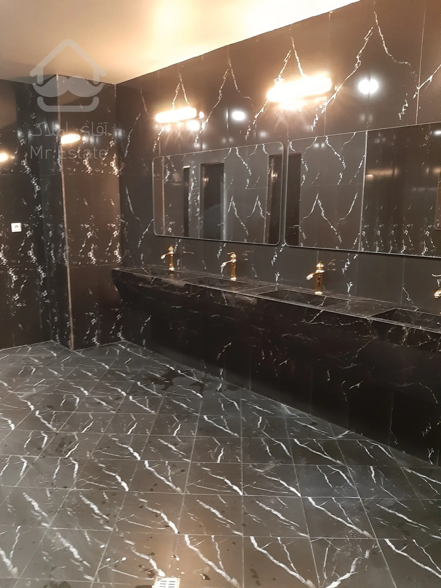 فروش و اجاره واحد 40متر در هروی با پاخور عالی/دسترسی اسان