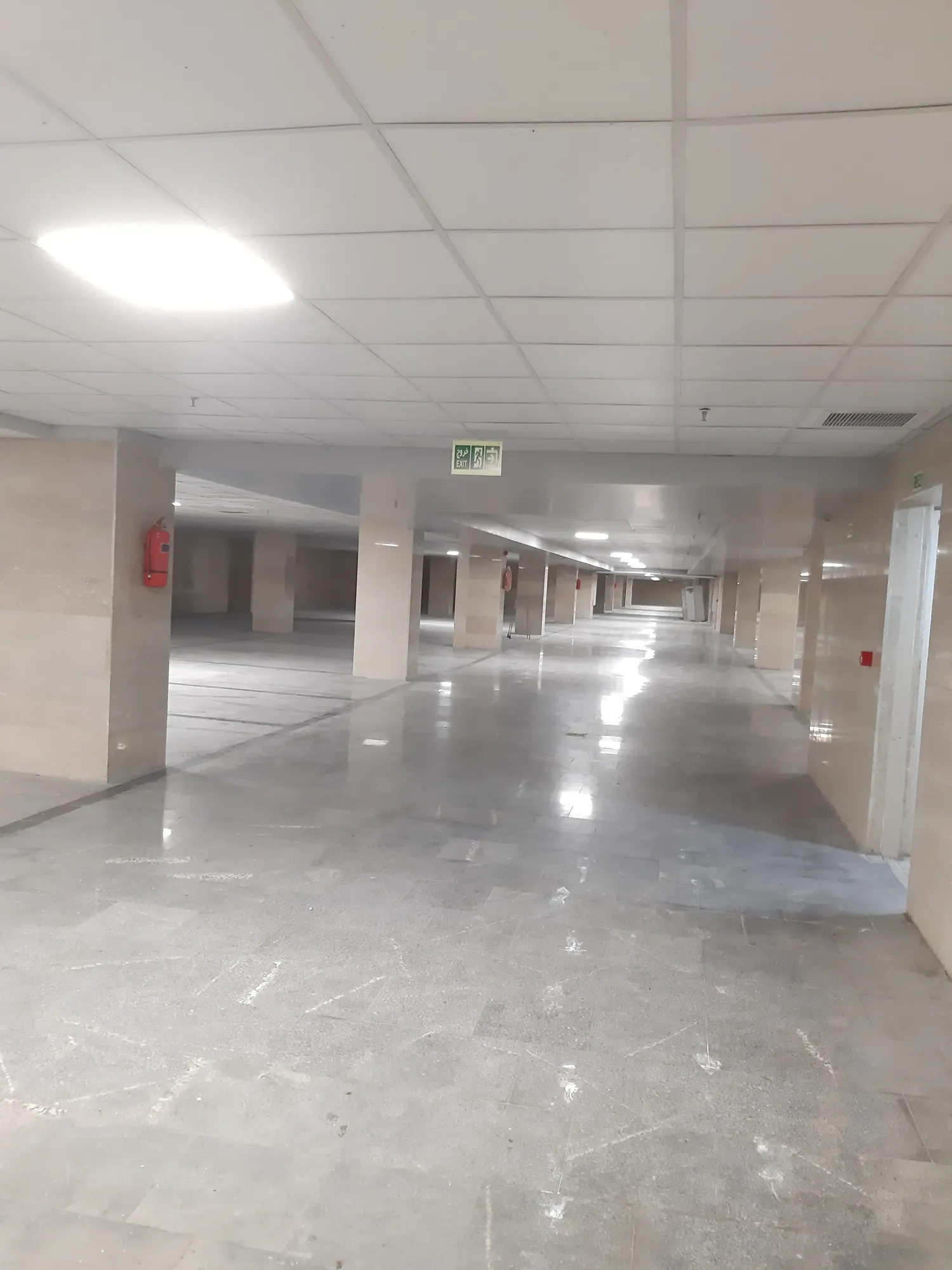 فروش مغازه در تاپ لولکیشن در رونیکا مال هروی