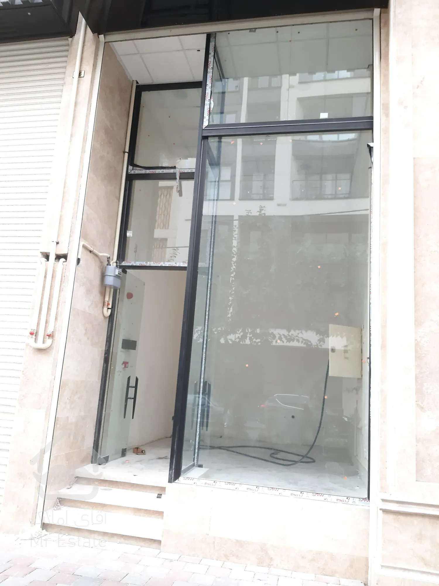 فروش مغازه در تاپ لولکیشن در رونیکا مال هروی