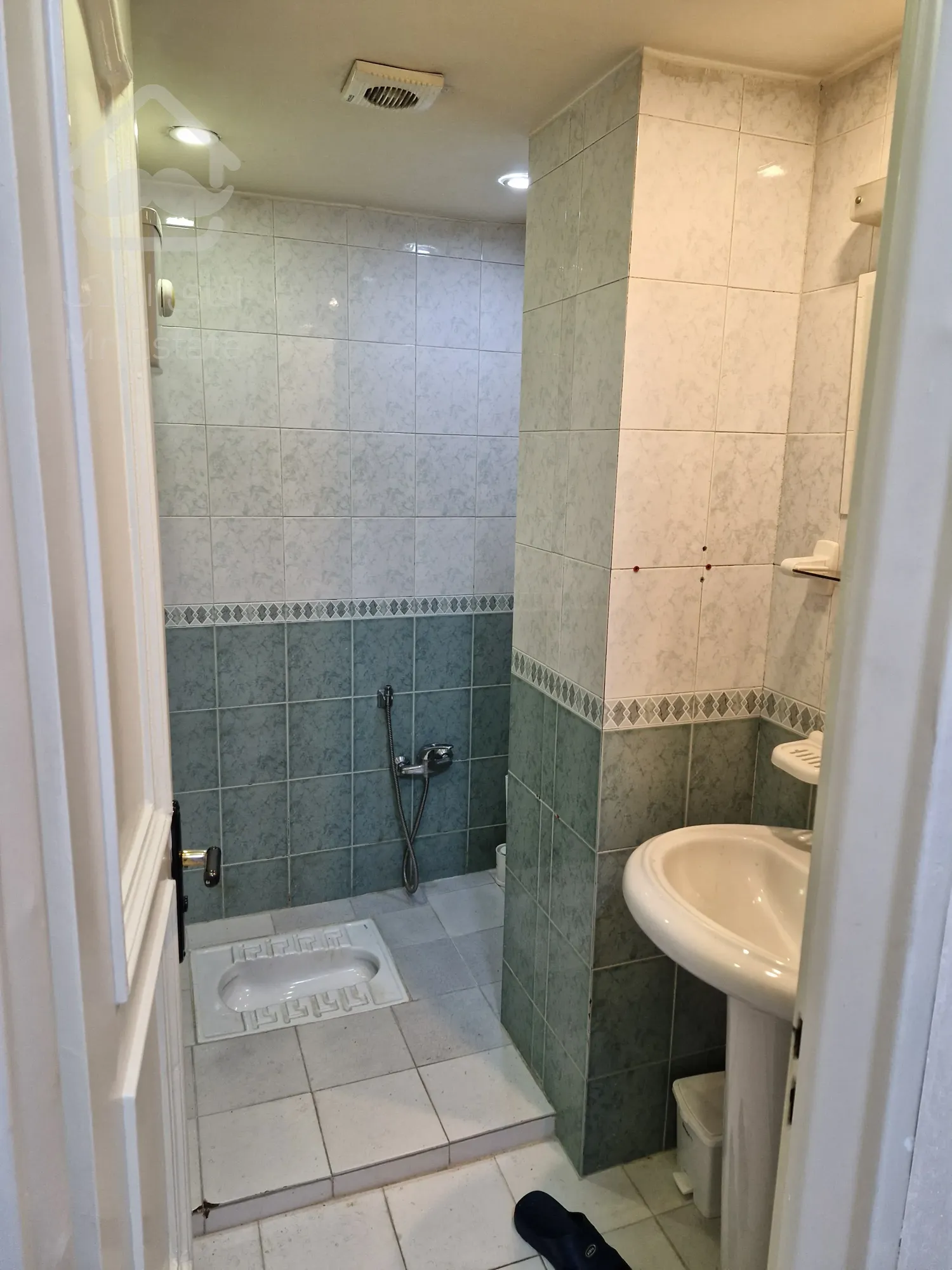 فروش 93 متر پاسداران