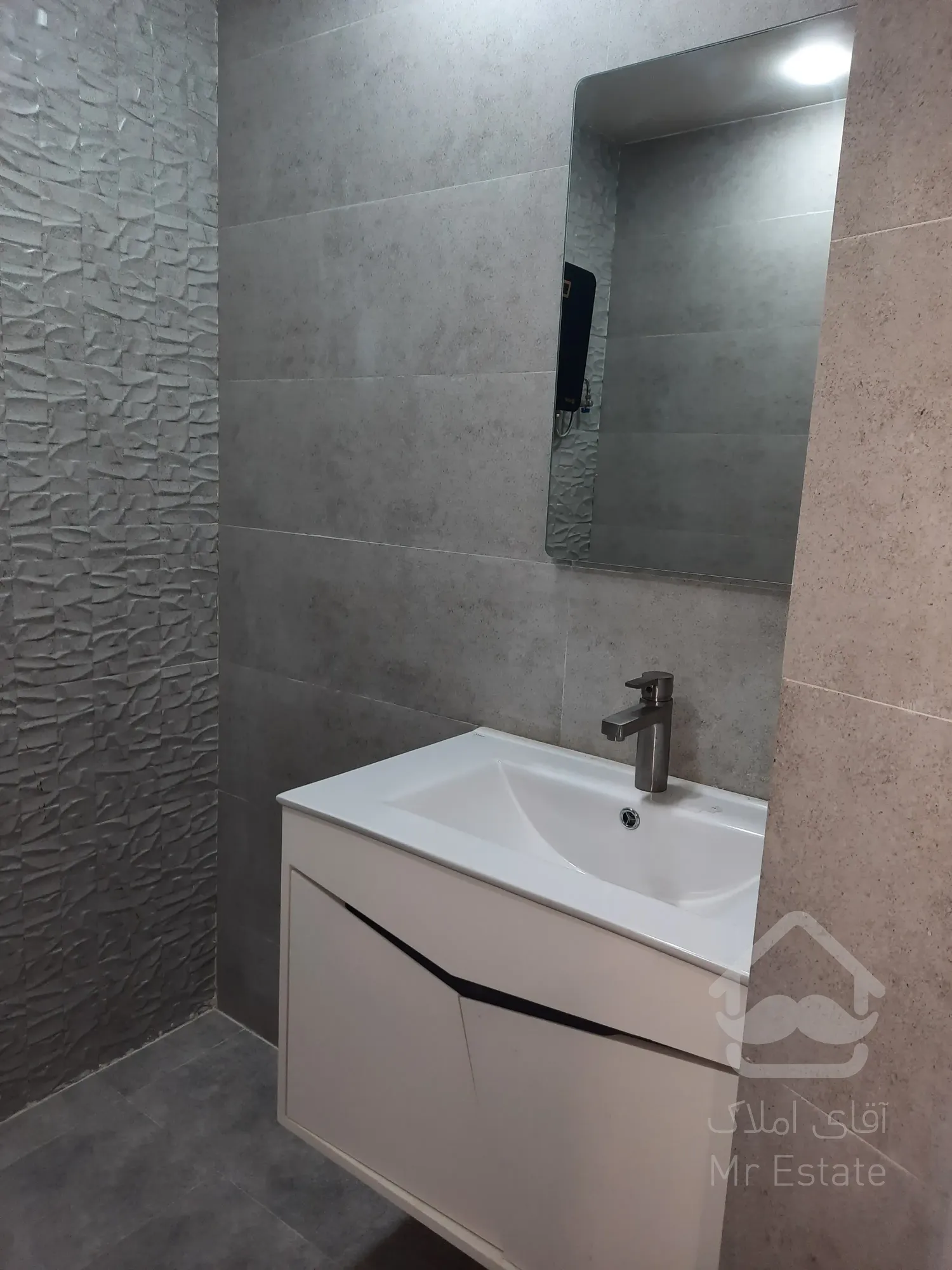 اجاره آپارتمان ۱۱۰ متر نوساز در بهار شمالی