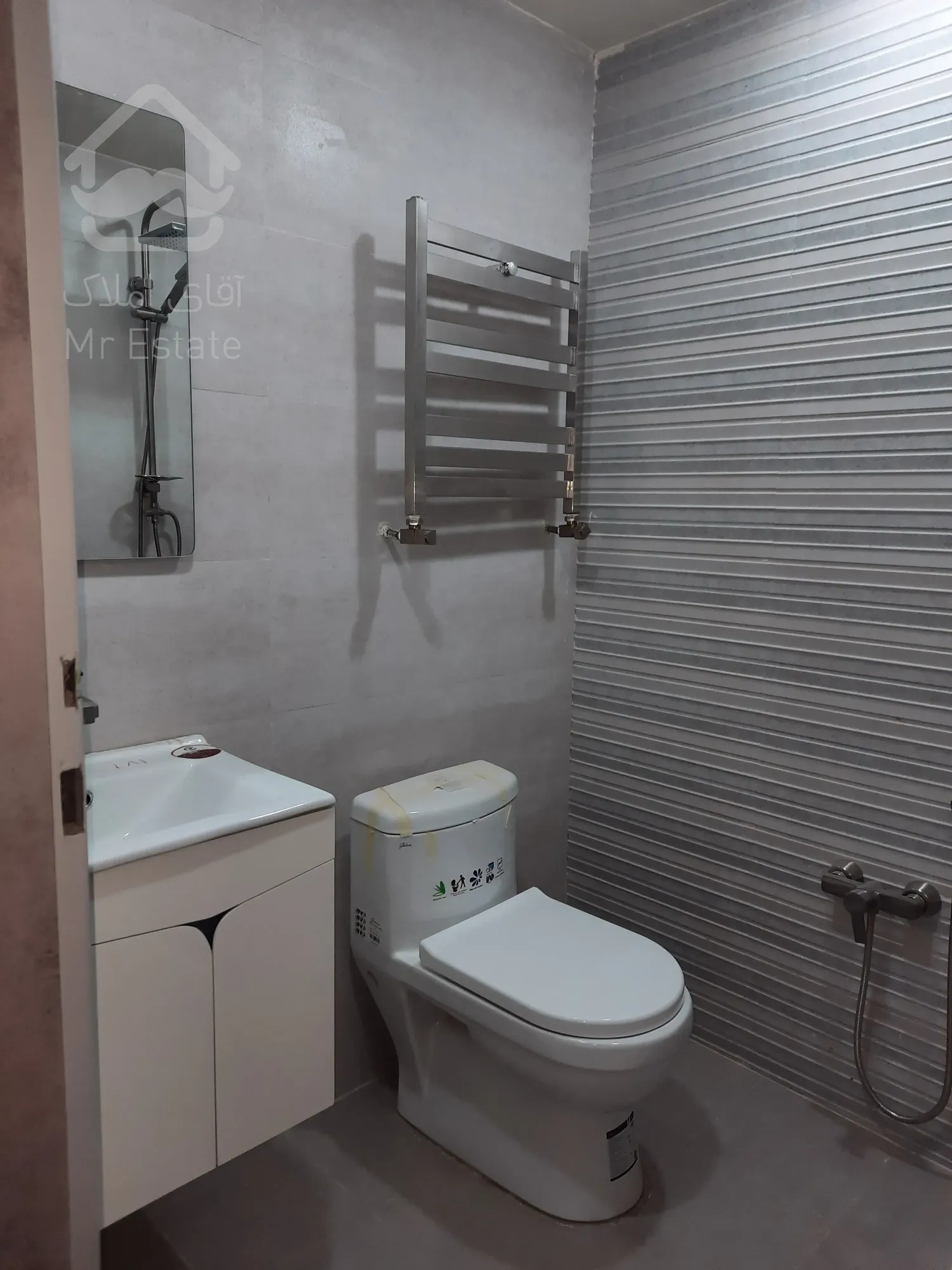 اجاره آپارتمان ۱۱۰ متر نوساز در بهار شمالی