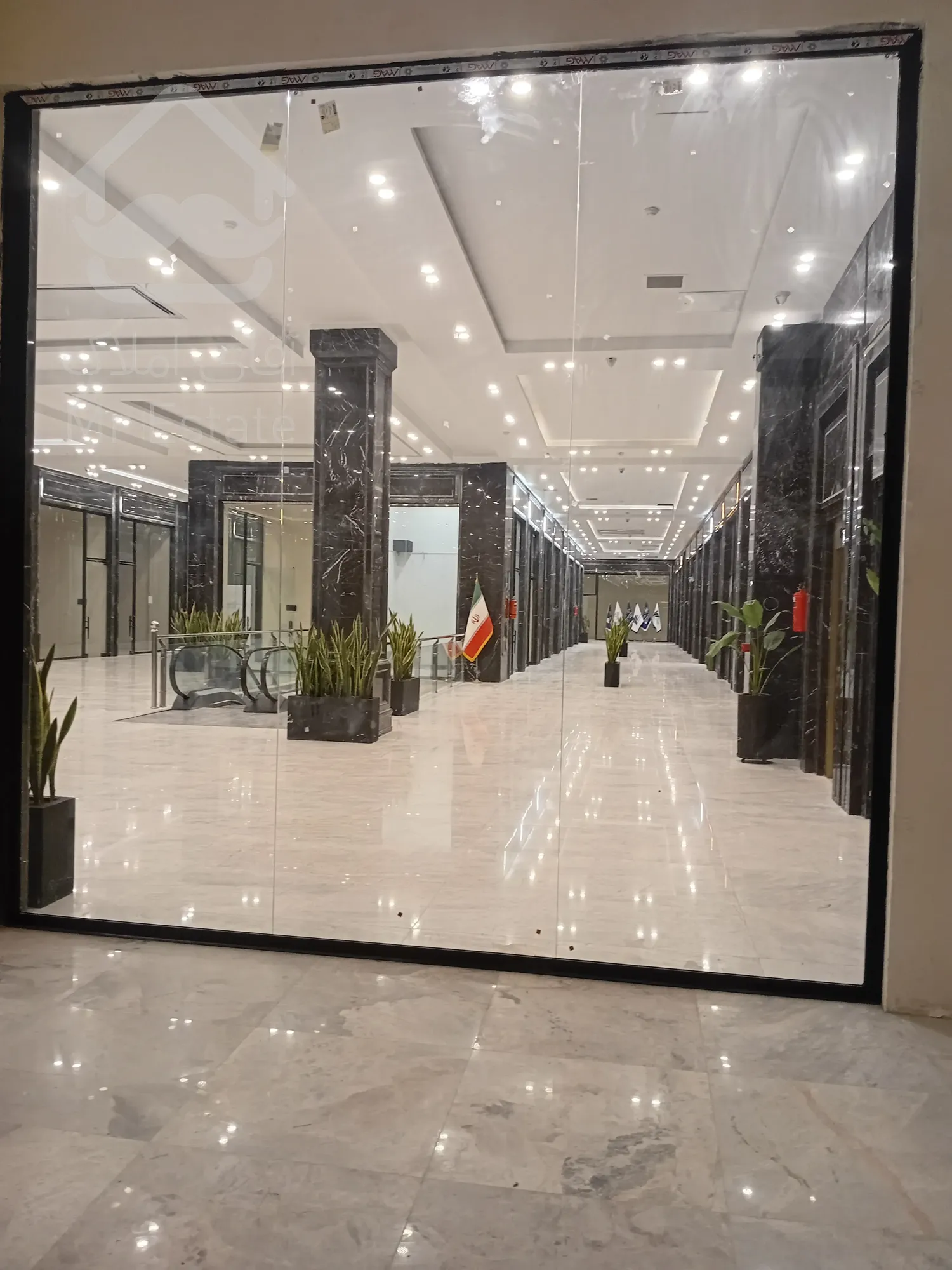 فروش اقساطی واحد تجاری 40 متری دوبر در رونیکامال هروی