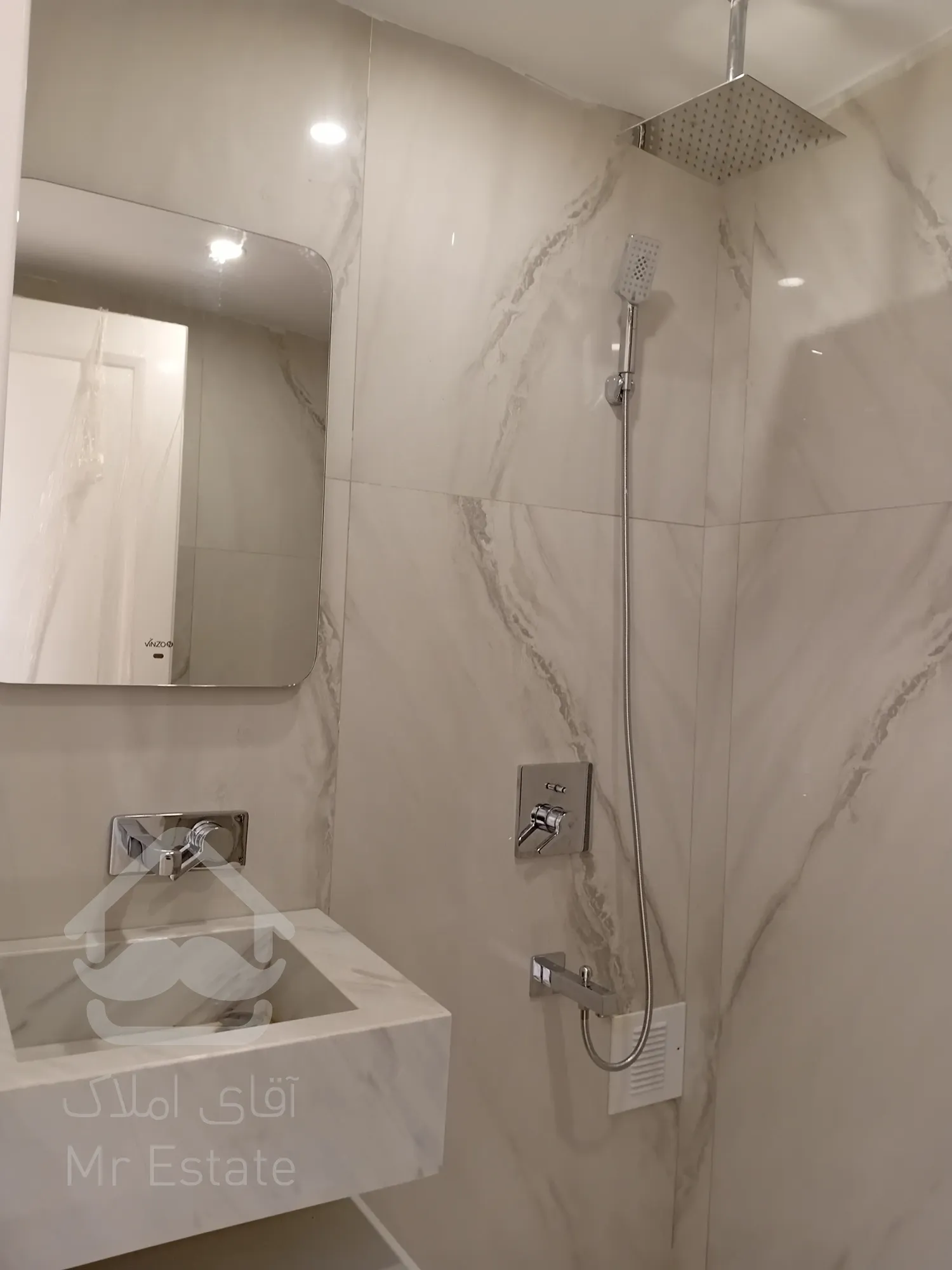 فروش 5 واحد لوکس به همراه 2 واحد تجاری در سئول