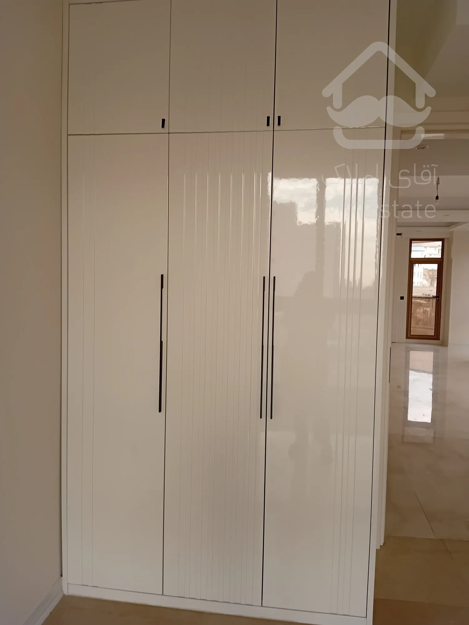 فروش 5 واحد مسکونی و 2 واحد تجاری به صورت یکجا در سئول