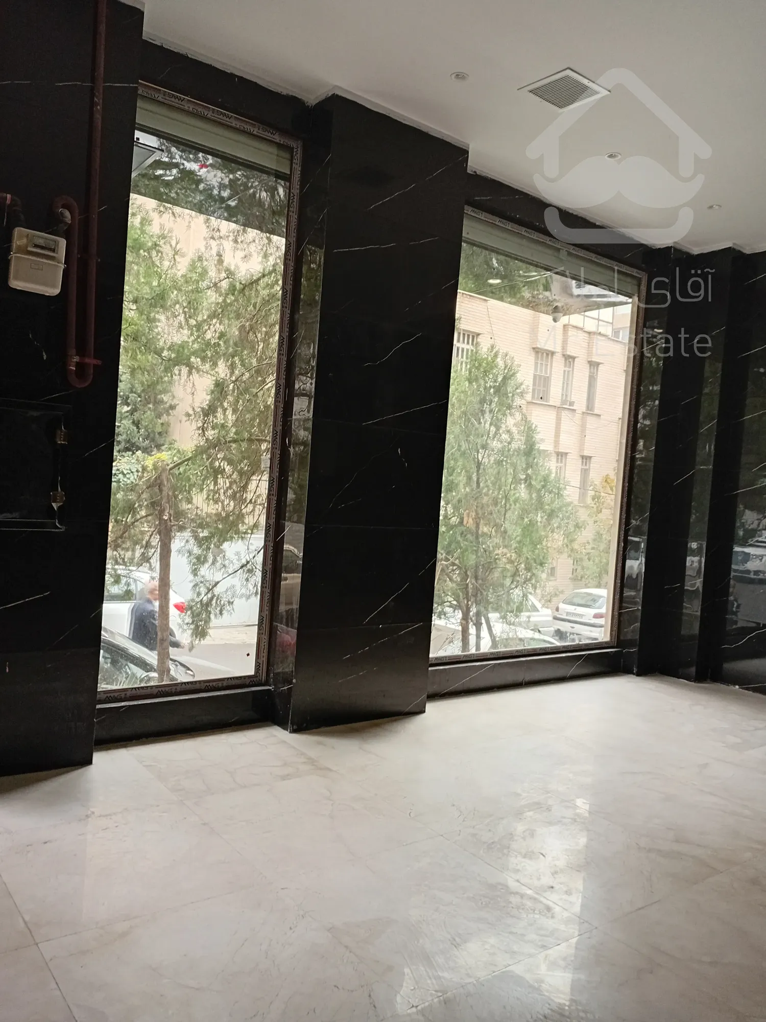 فروش 5 واحد مسکونی به صورت یکجا