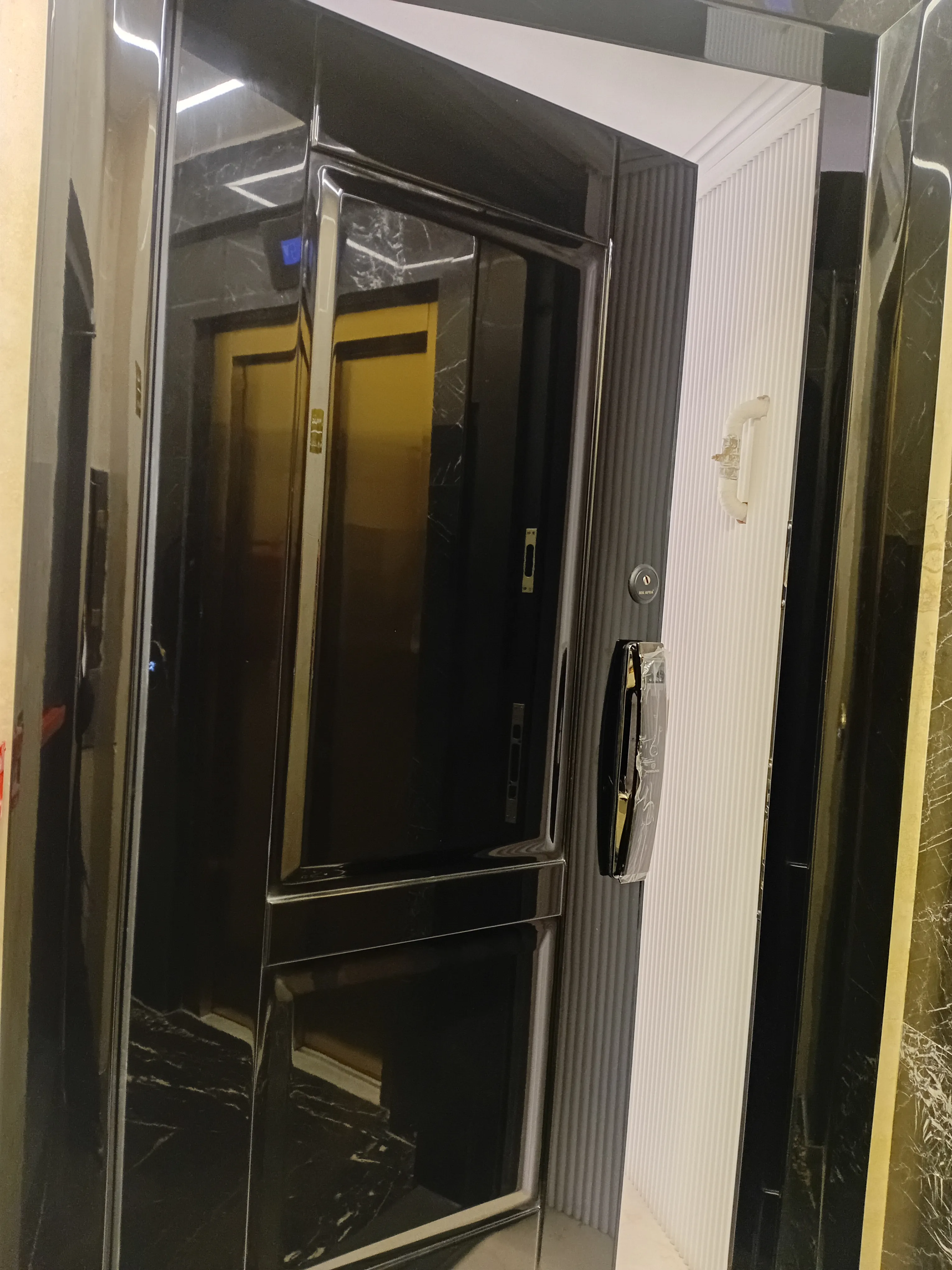 فروش واحد 109 متر رونیکاپالاس در سئول