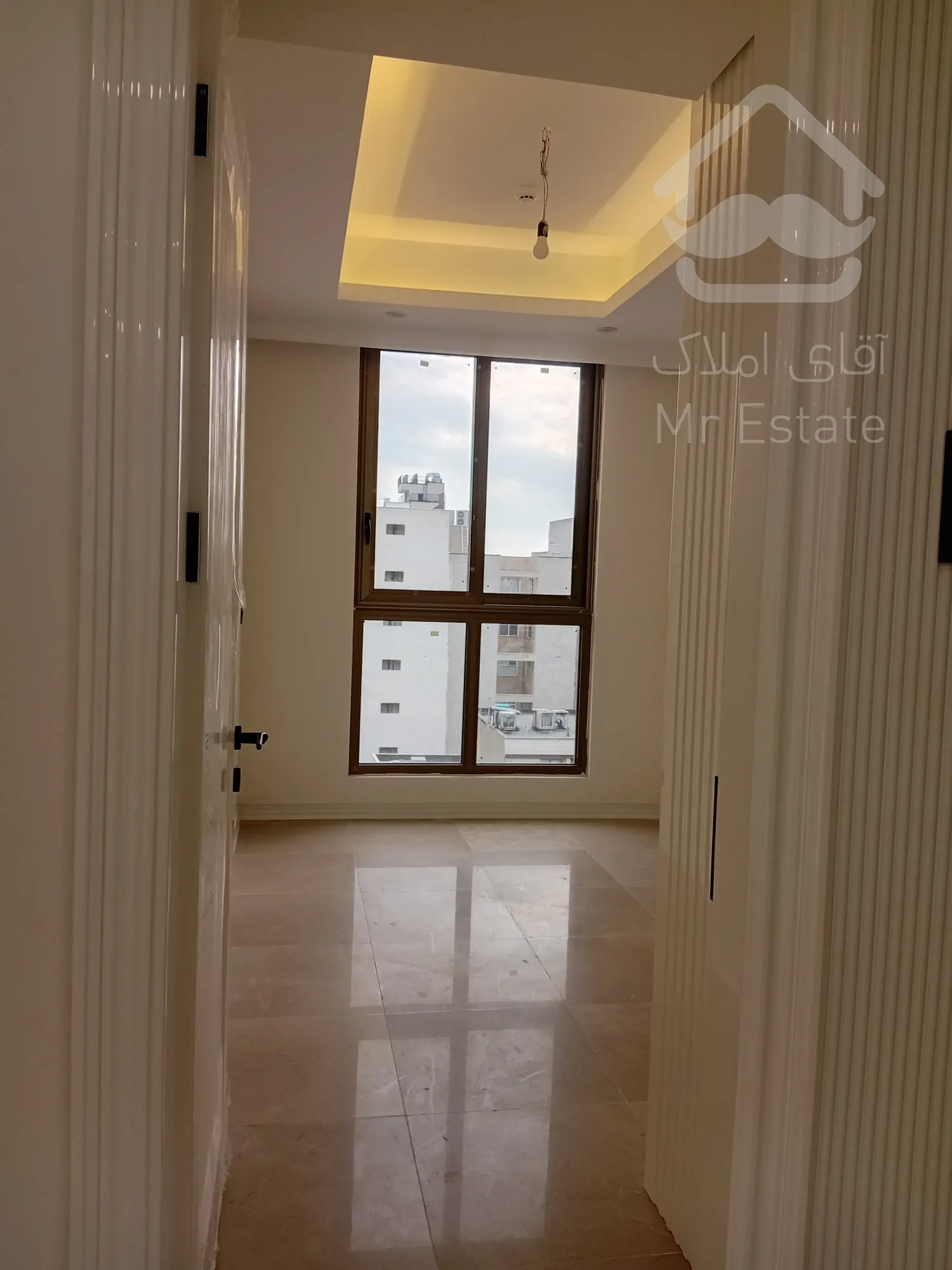 فروش واحد لوکس 111 متر رونیکاپالاس در سئول