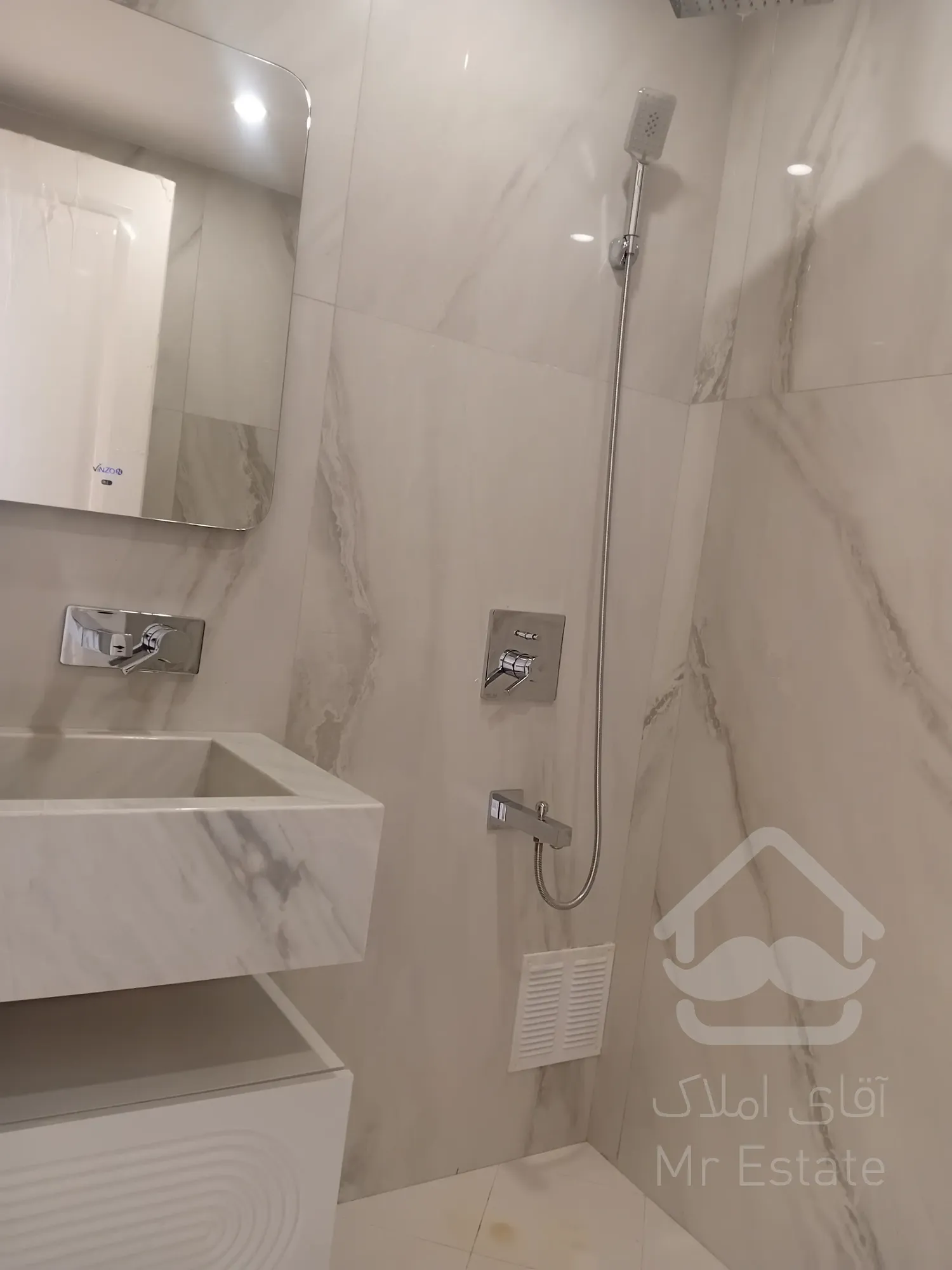 فروش واحد112 متر رونیکاپالاس در سئول