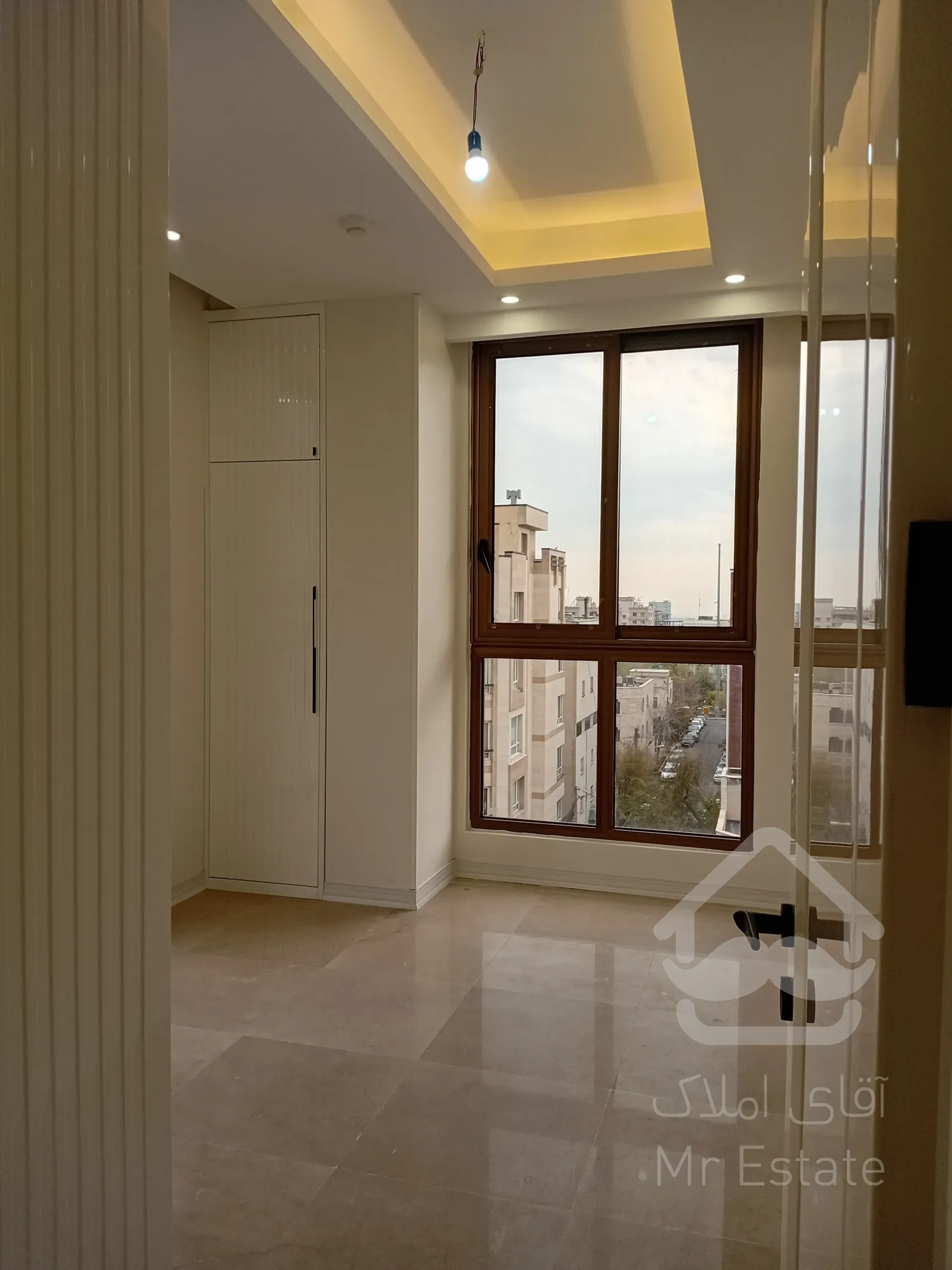 فروش واحد شیک 111 متر رونیکاپالاس در سئول