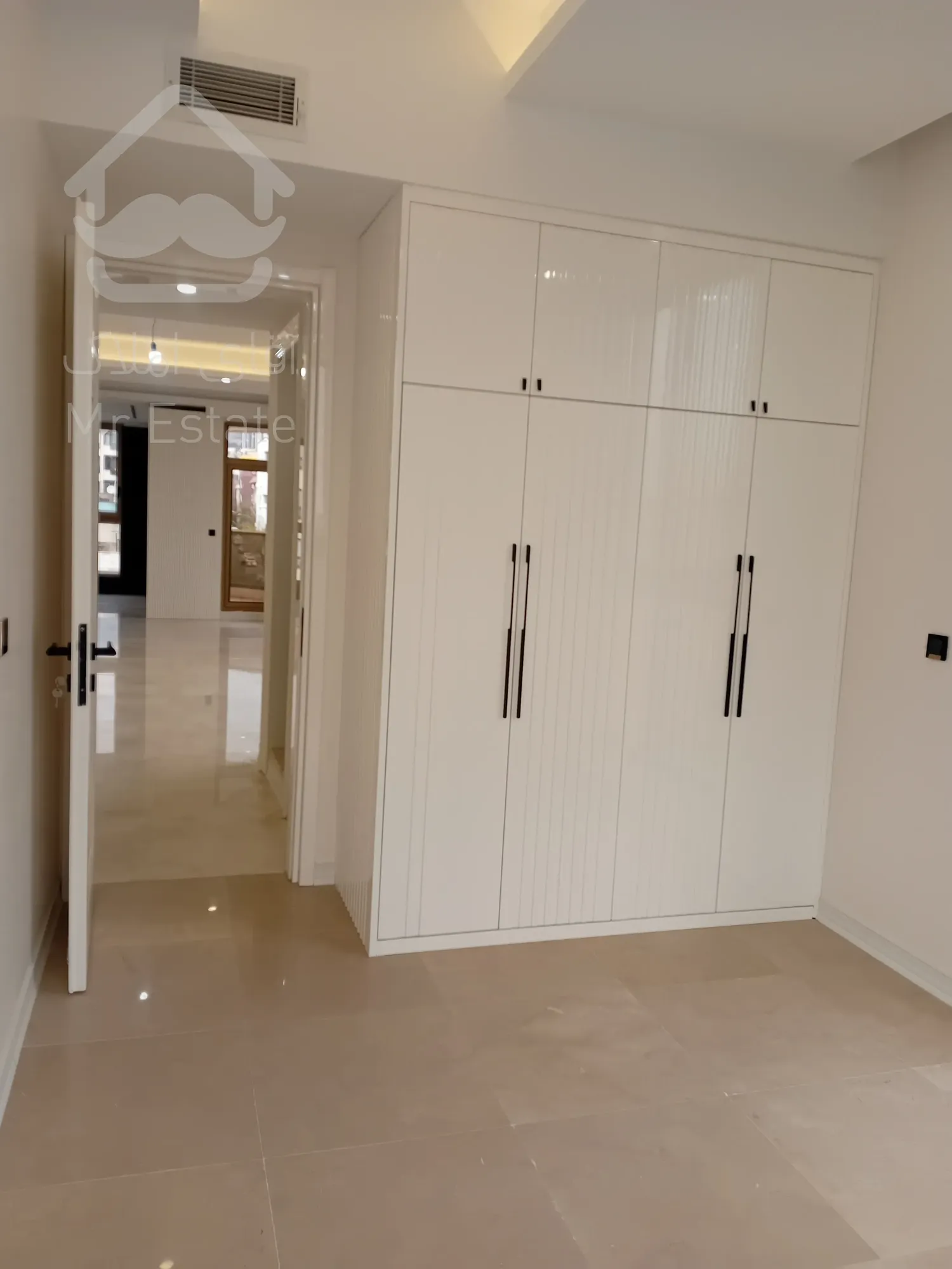 فروش واحد112 متر رونیکاپالاس در سئول