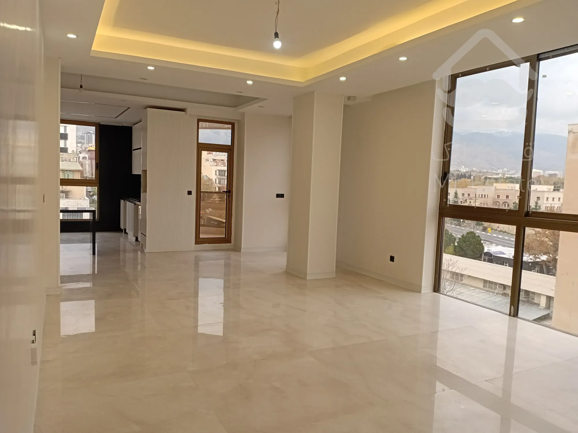 فروش واحد لوکس 111 متر رونیکاپالاس در سئول