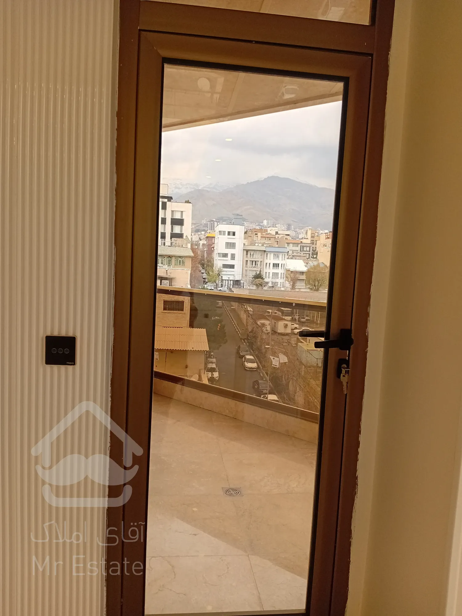 فروش واحد لوکس ۱۱۰ متر در سئول