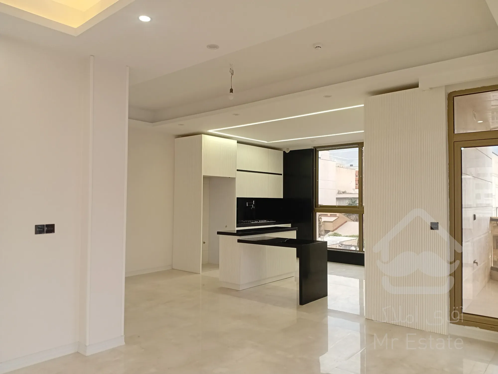 فروش واحد 112 متر شیک و شخصی ساز واقع در سئول