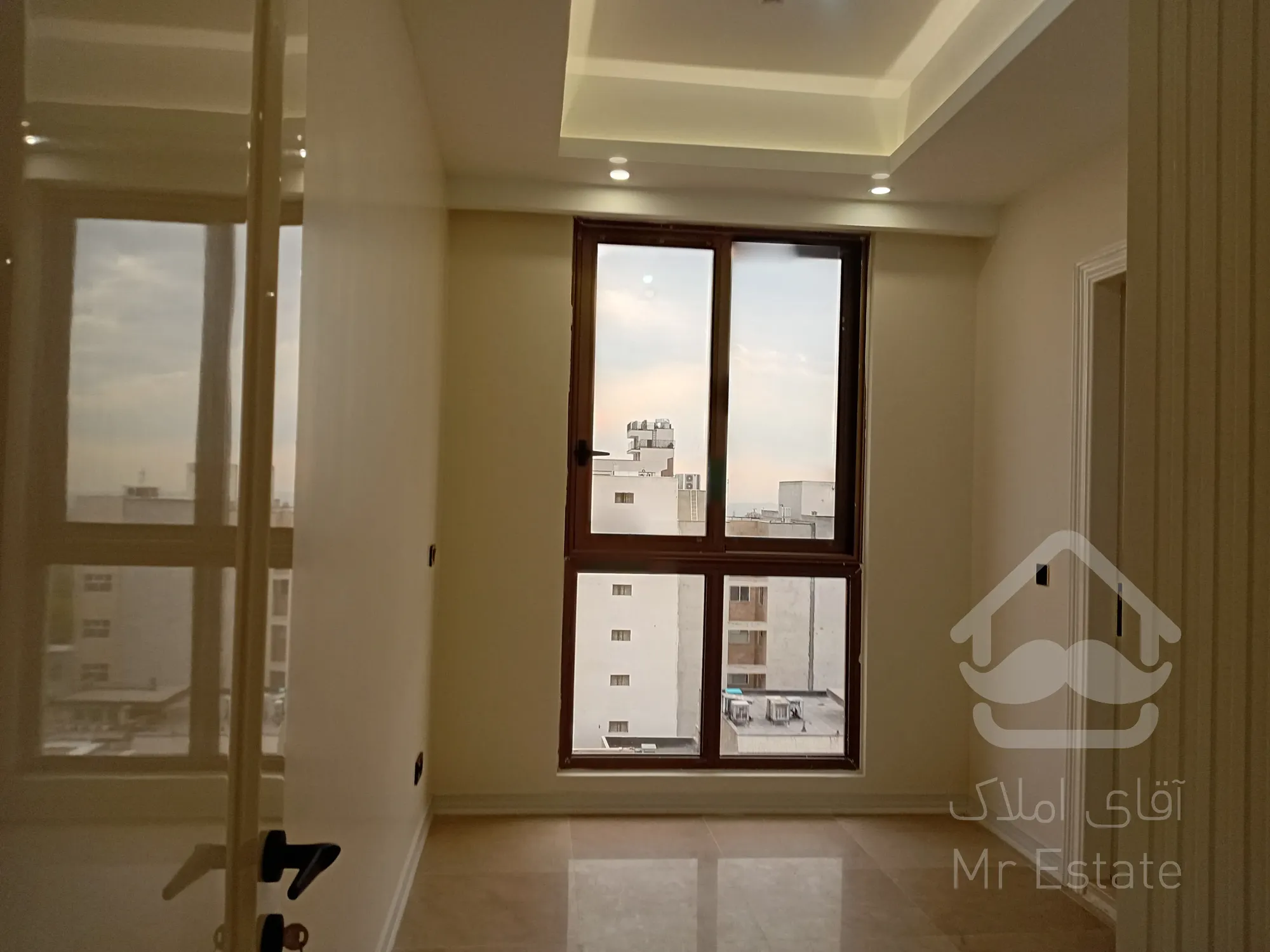 فروش واحد 109 متر لاکچری رونیکاپالاس در سئول