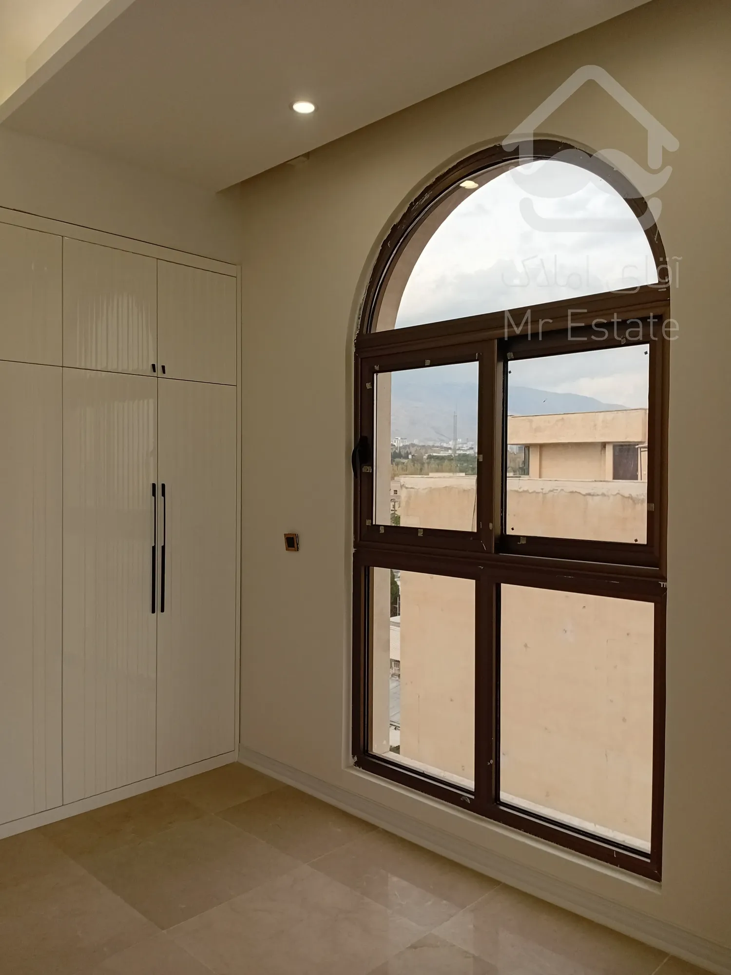 فروش واحد 110 متر رونیکاپالاس واقع در سئول