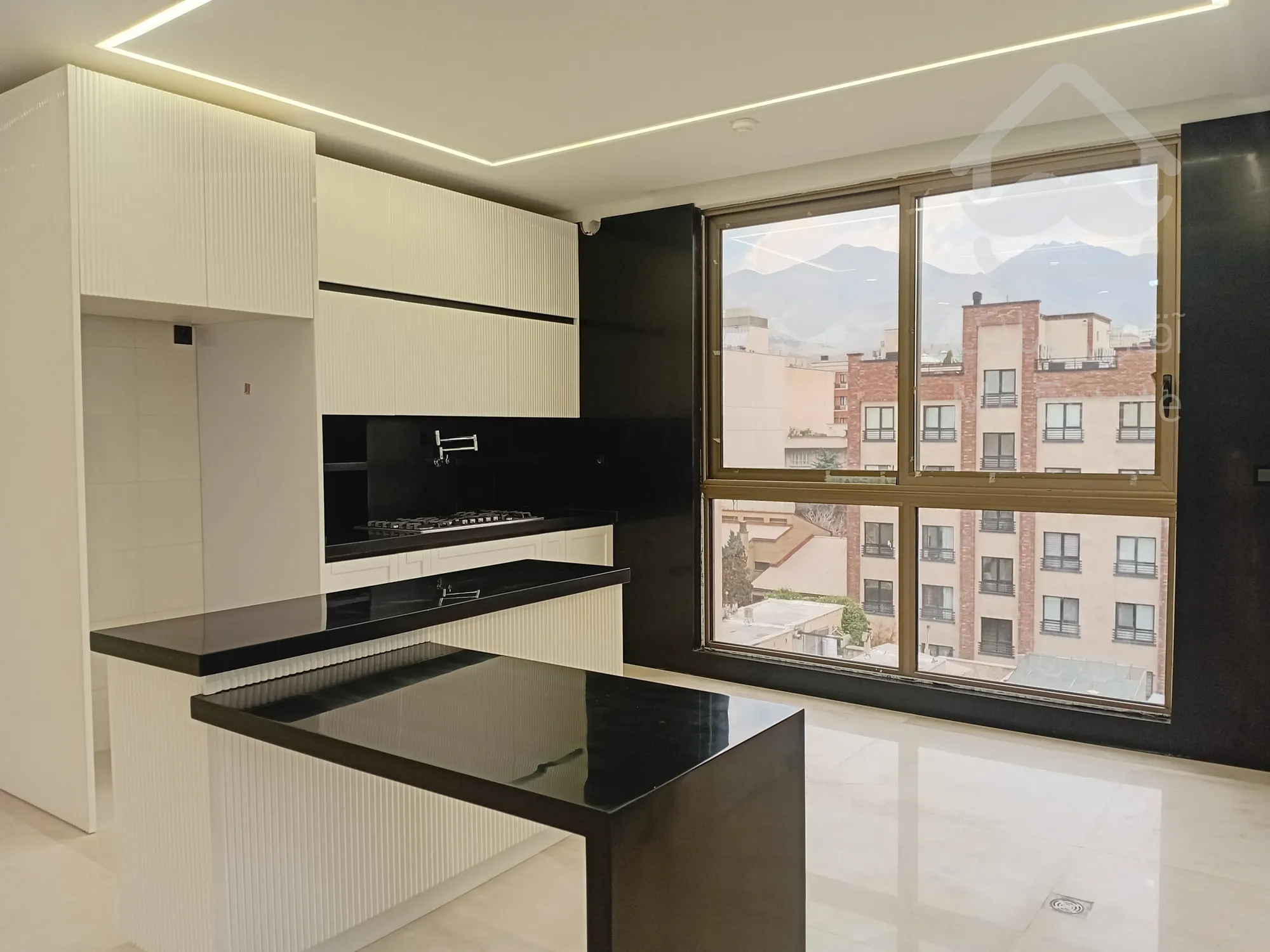 فروش واحد 110 متر رونیکاپالاس واقع در سئول