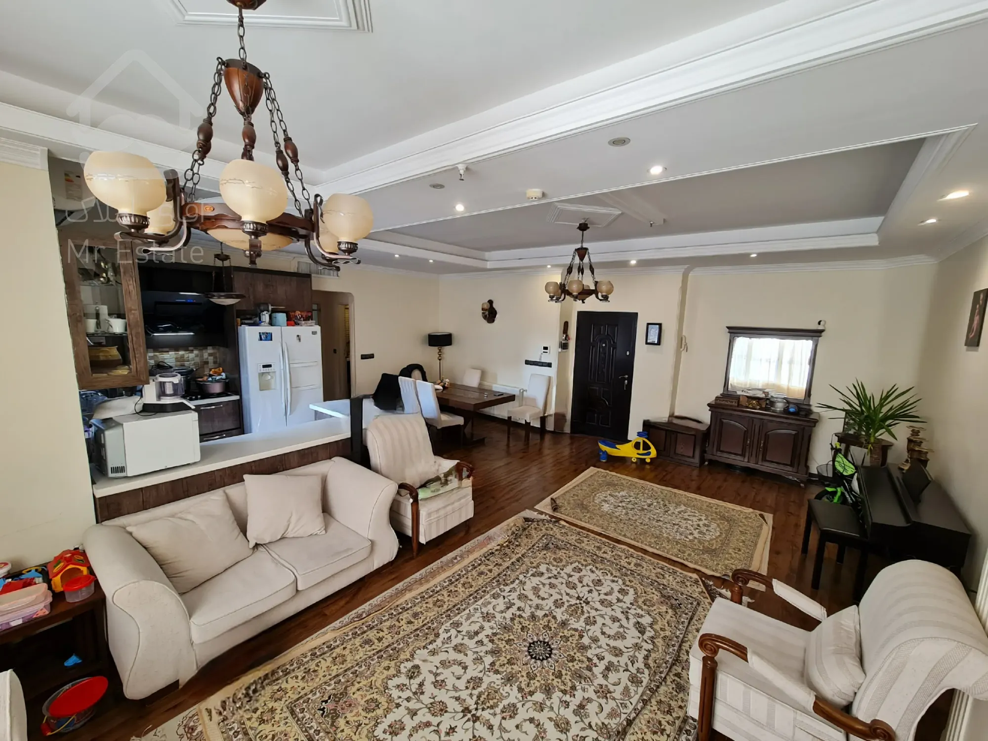 فروش آپارتمان ۸۰متر ۲خواب خطی رو به آفتاب بلوار بعثت