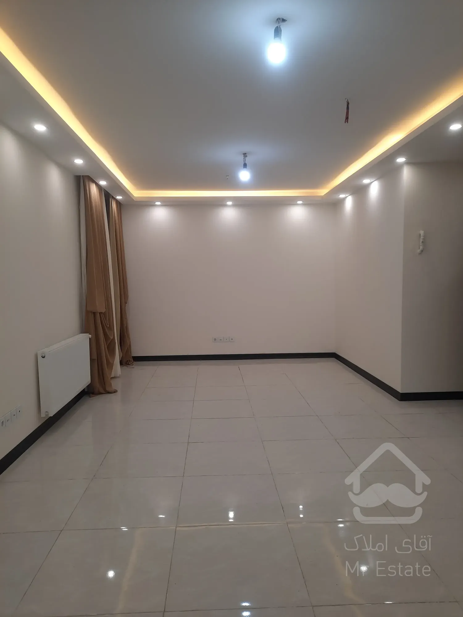 آپارتمان ۶۰ متری تکخواب فردوس شرق