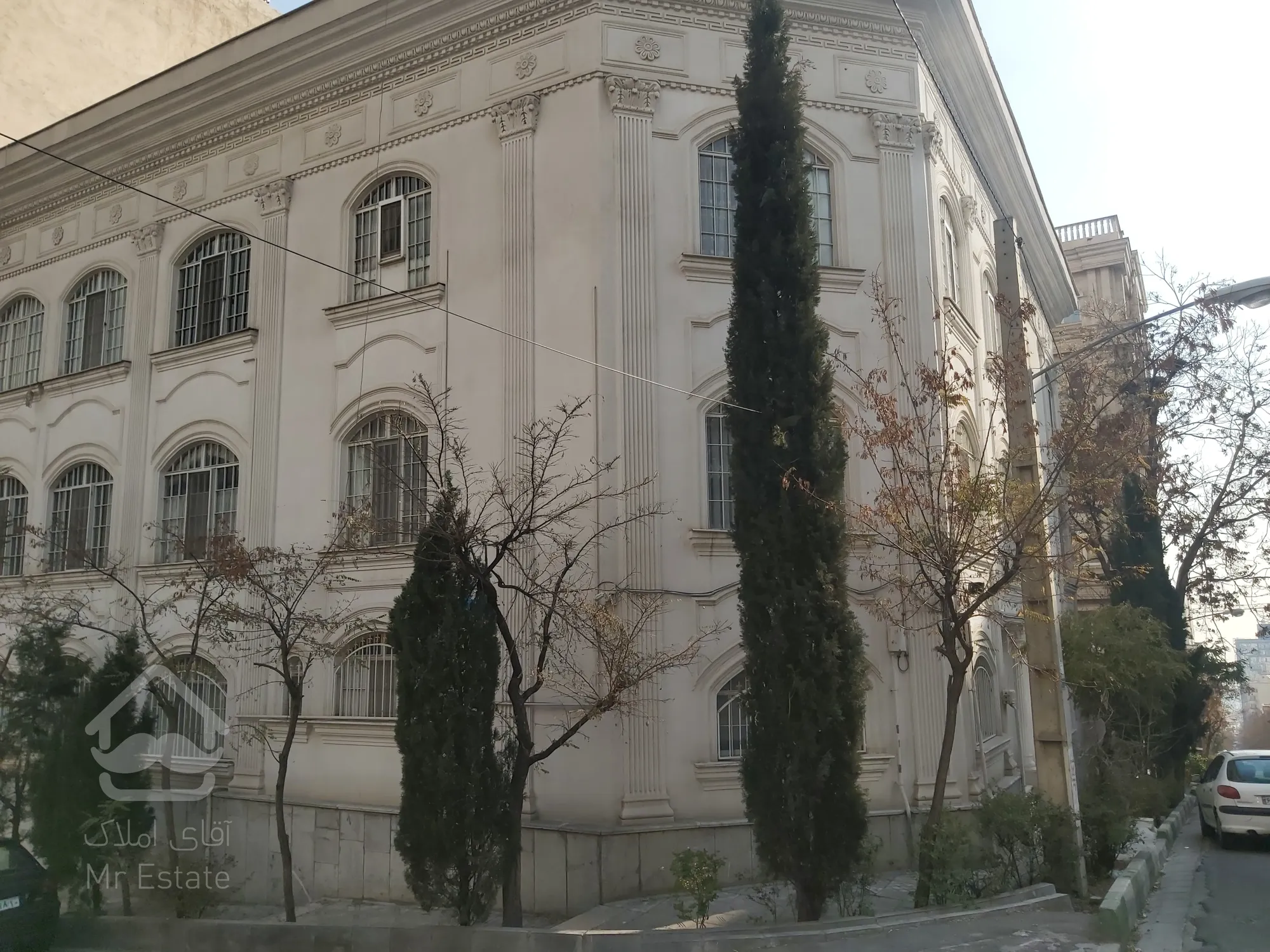 کلنگی ۲۵۰ متر سعادت آباد