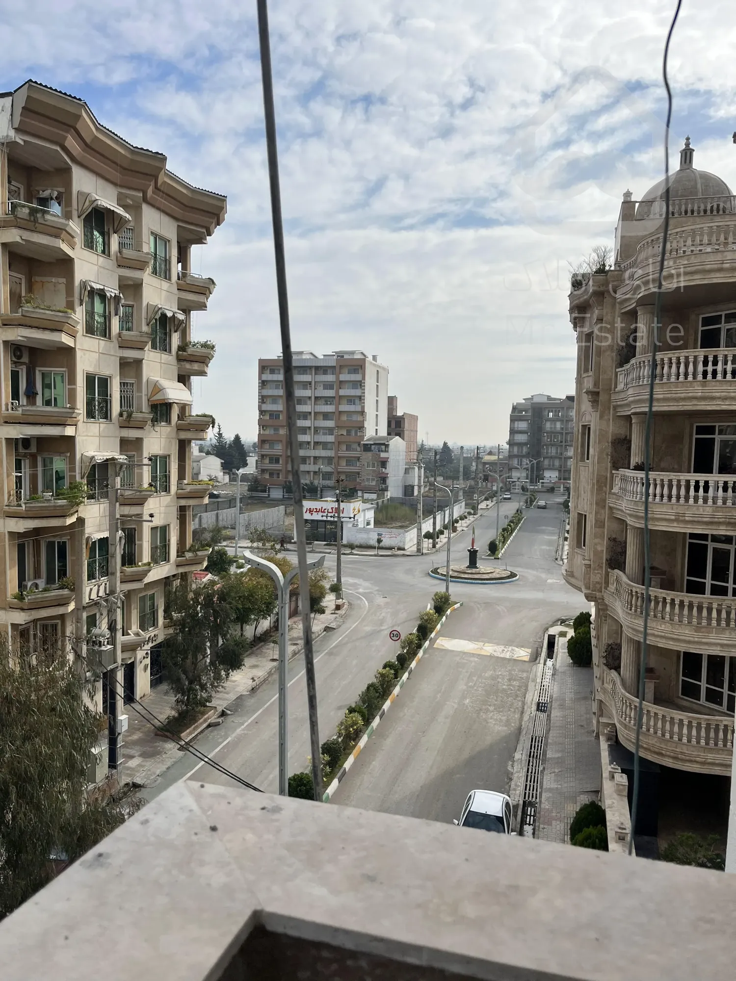 آپارتمان ساحلی ۹۴ متر بلوار دریا