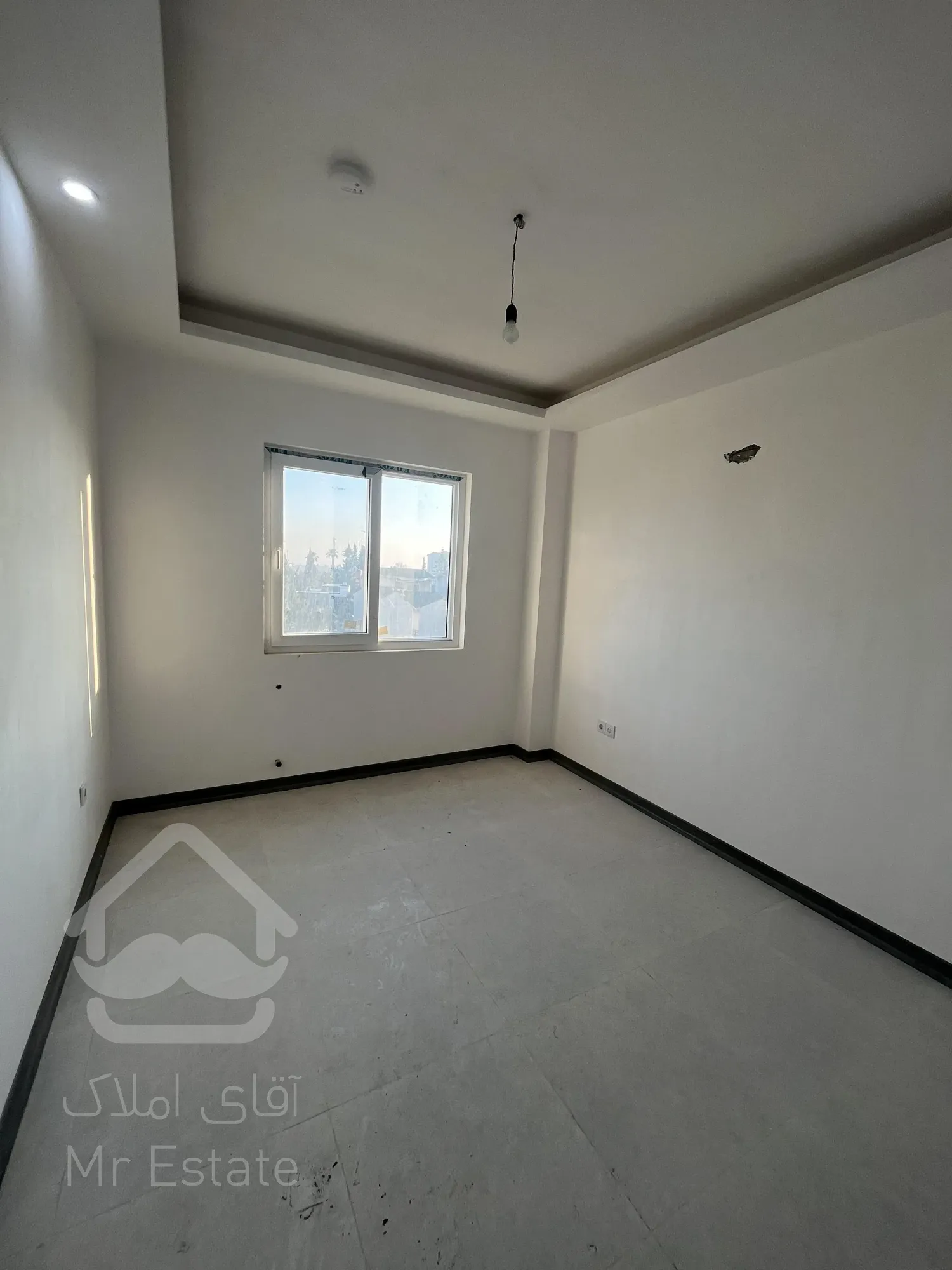 آپارتمان ۱۳۵ متر  در بلوار دریا