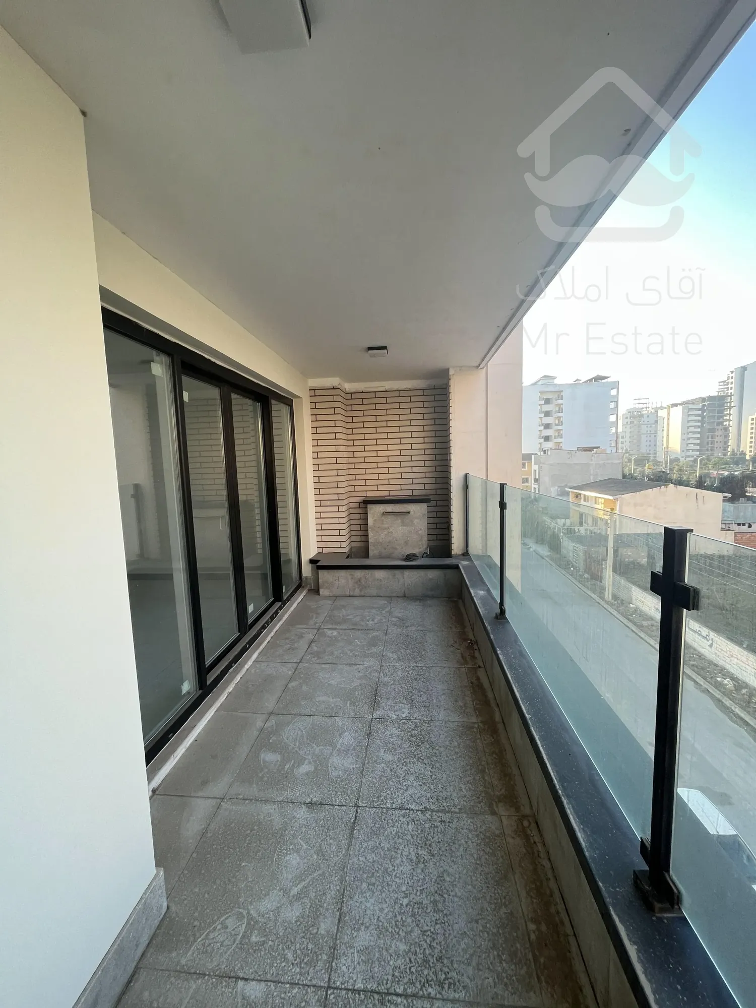 آپارتمان ۱۳۵ متر  در بلوار دریا