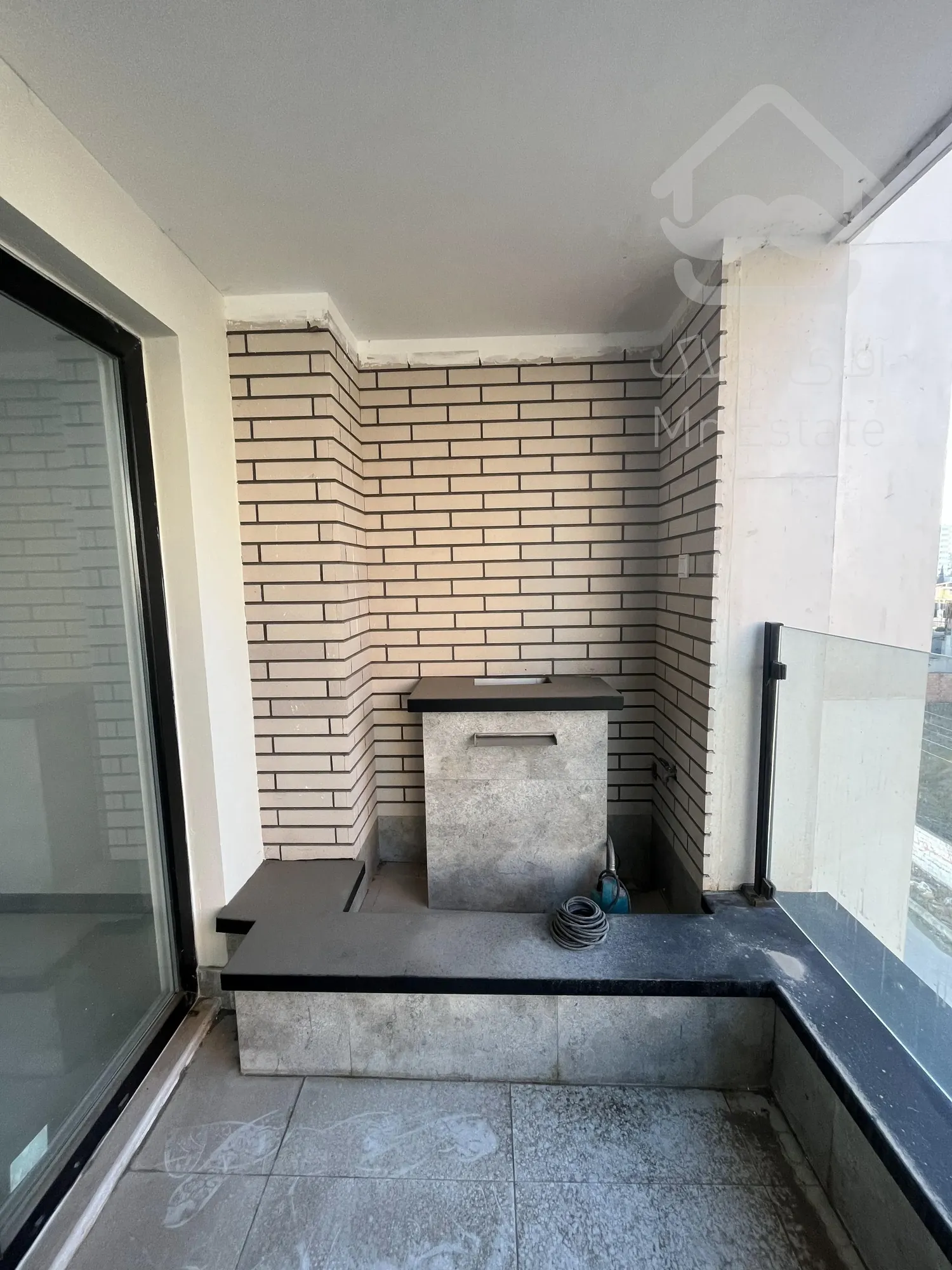 آپارتمان ۱۳۵ متر  در بلوار دریا