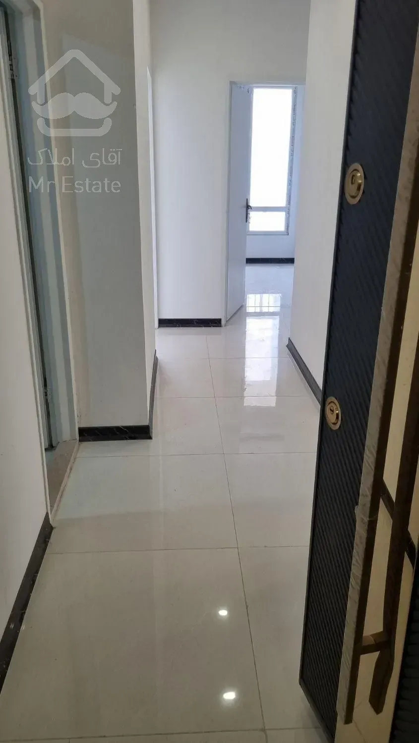 فروش آپارتمان 125 متری صفر فول امکانات واقع در بلوار فرشچیان محله فارغ التصیلان