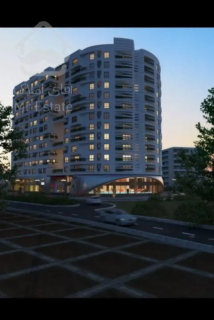 آپارتمان ۱۰۰ متری همراه با ۵ متر تجاری