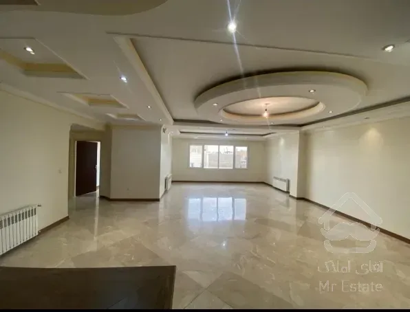 ۱۳۰ متر ۳ خواب رامین شمالی بدون مشرف سالن پرده خور