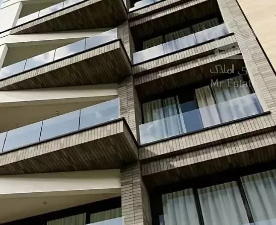 اجاره آپارتمان ۱۸۰متر،۳ پارکینگ ، بسیار شیک ، قابل تبدیل