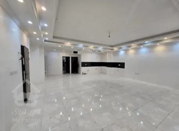 ۱۲۰ متری/۳۰ متر حیاط اختصاصی/تکواحدی/بافت قایمیه/یاسین رجبی