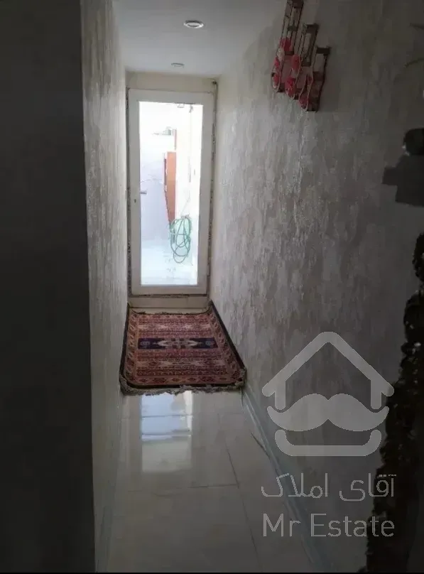 فروش 75 متر طبقه دوم اصفهان