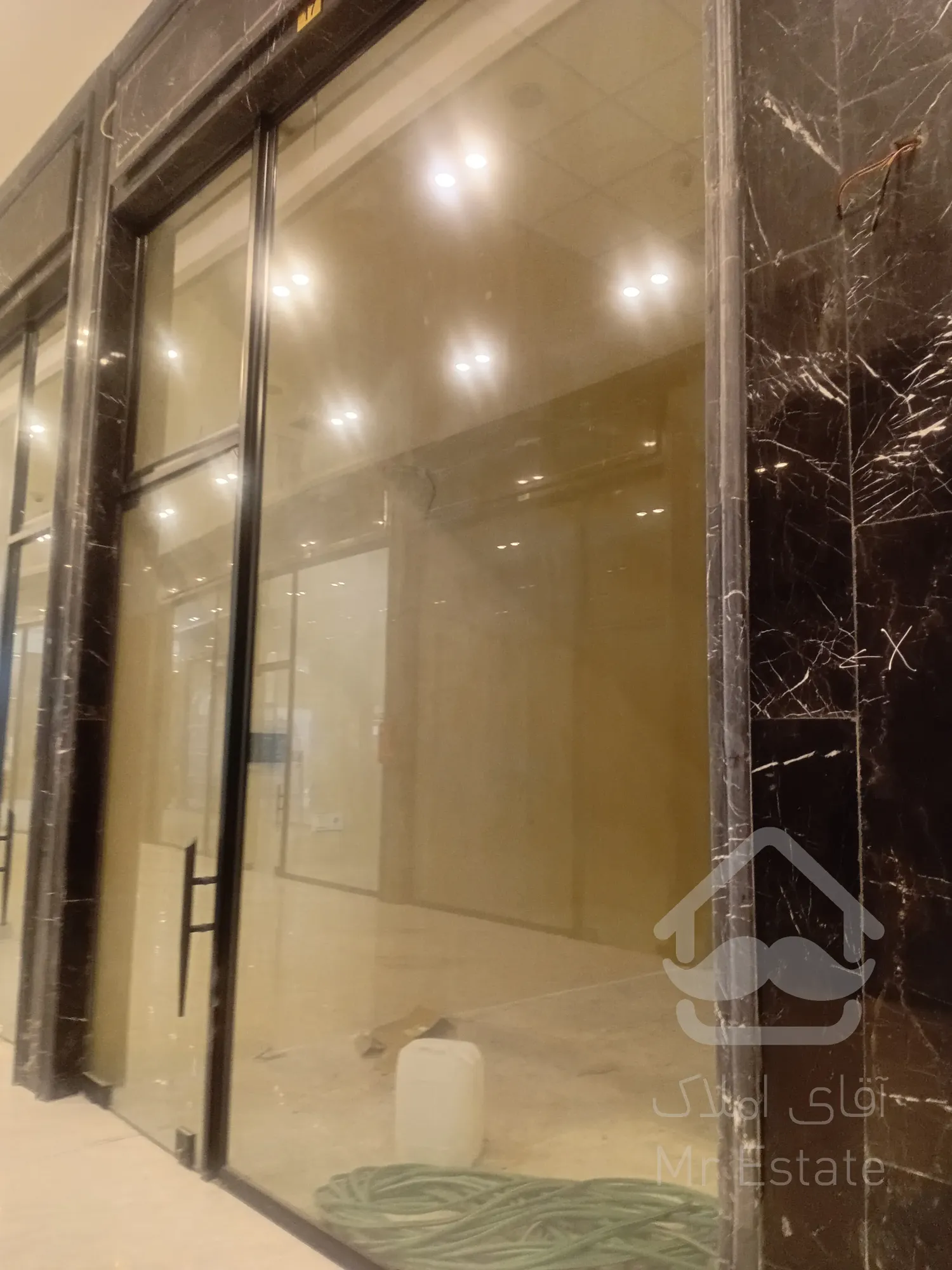 فروش واحدهای تجاری با قابلیت رشد و درآمدزدایی / واحد تجاری با بازدهی عالی