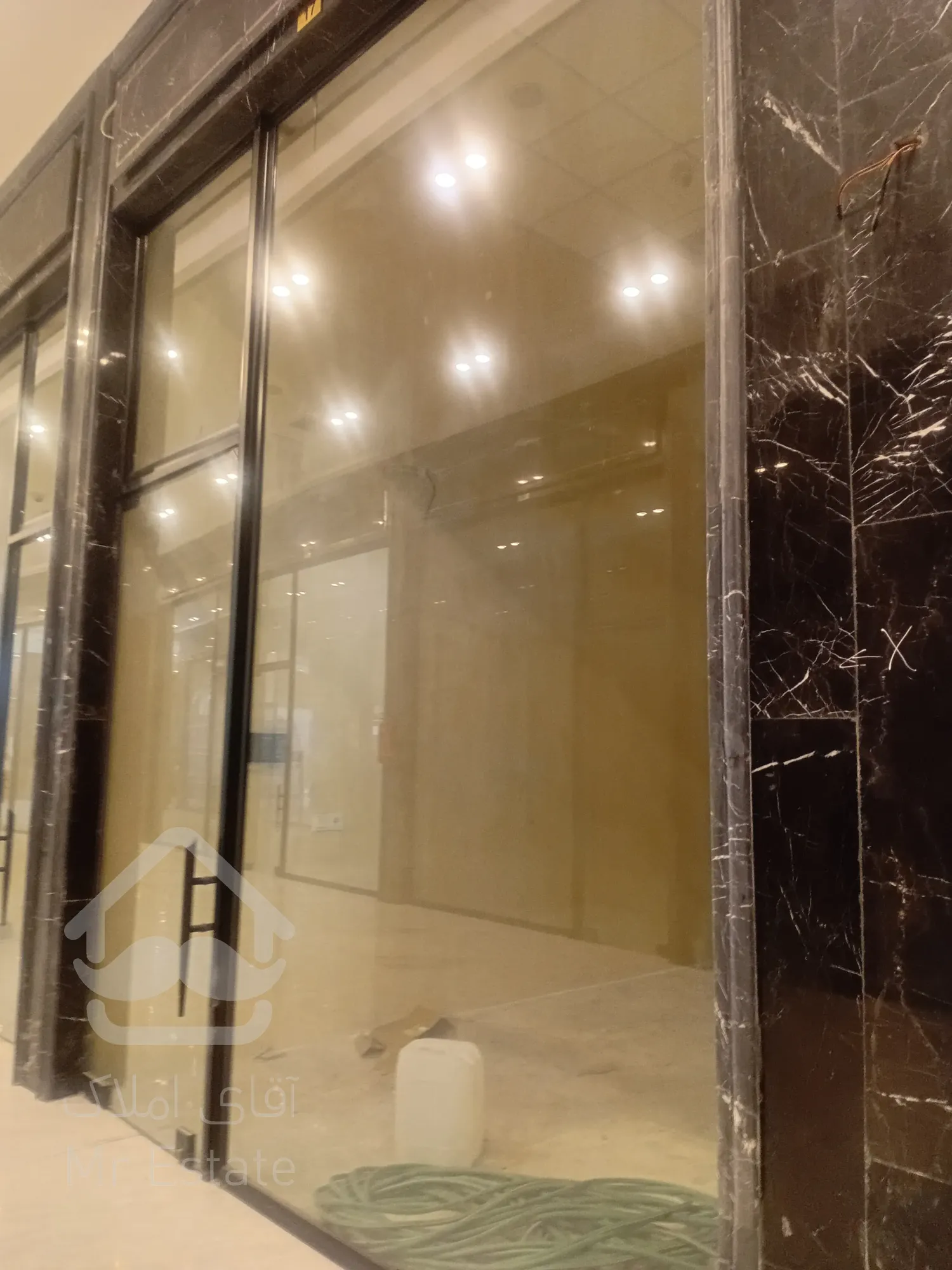 پیش فروش آپارتمان 116 متری رونیکا پلاس لاله در بهترین لوکیشن تهران