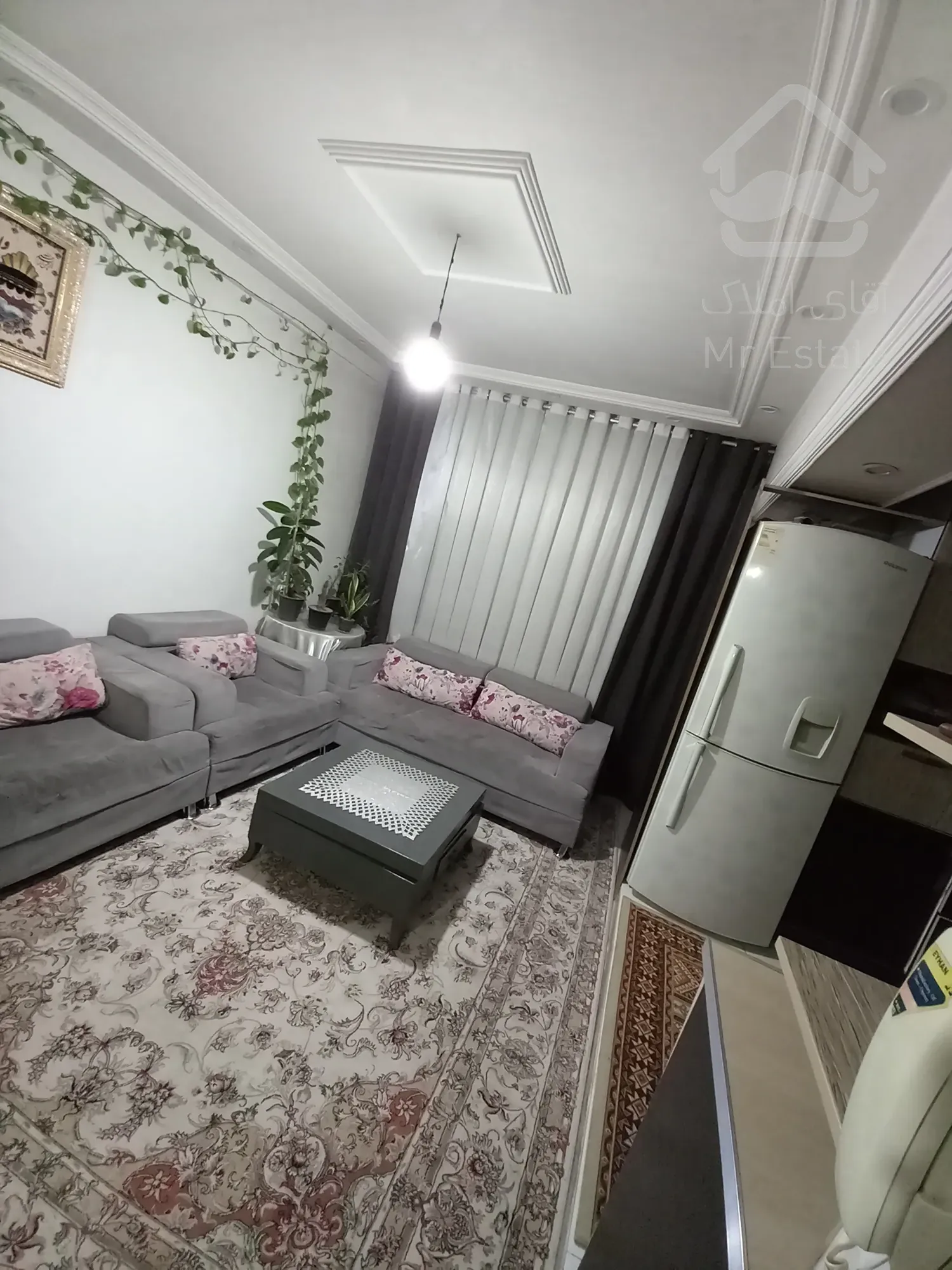 فروش یه واحد مسکونی ۸۵ متری در بهاره شرقی