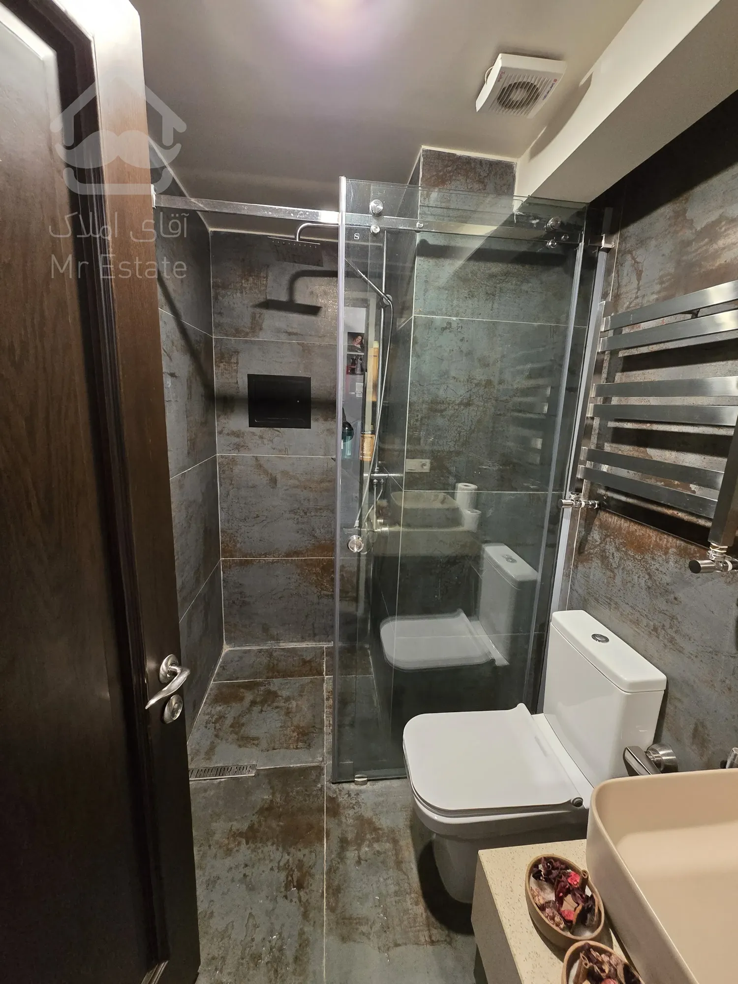 ۱۵۰متر+بلوار۲۴متری+فول نوسازی/مشاعات دار