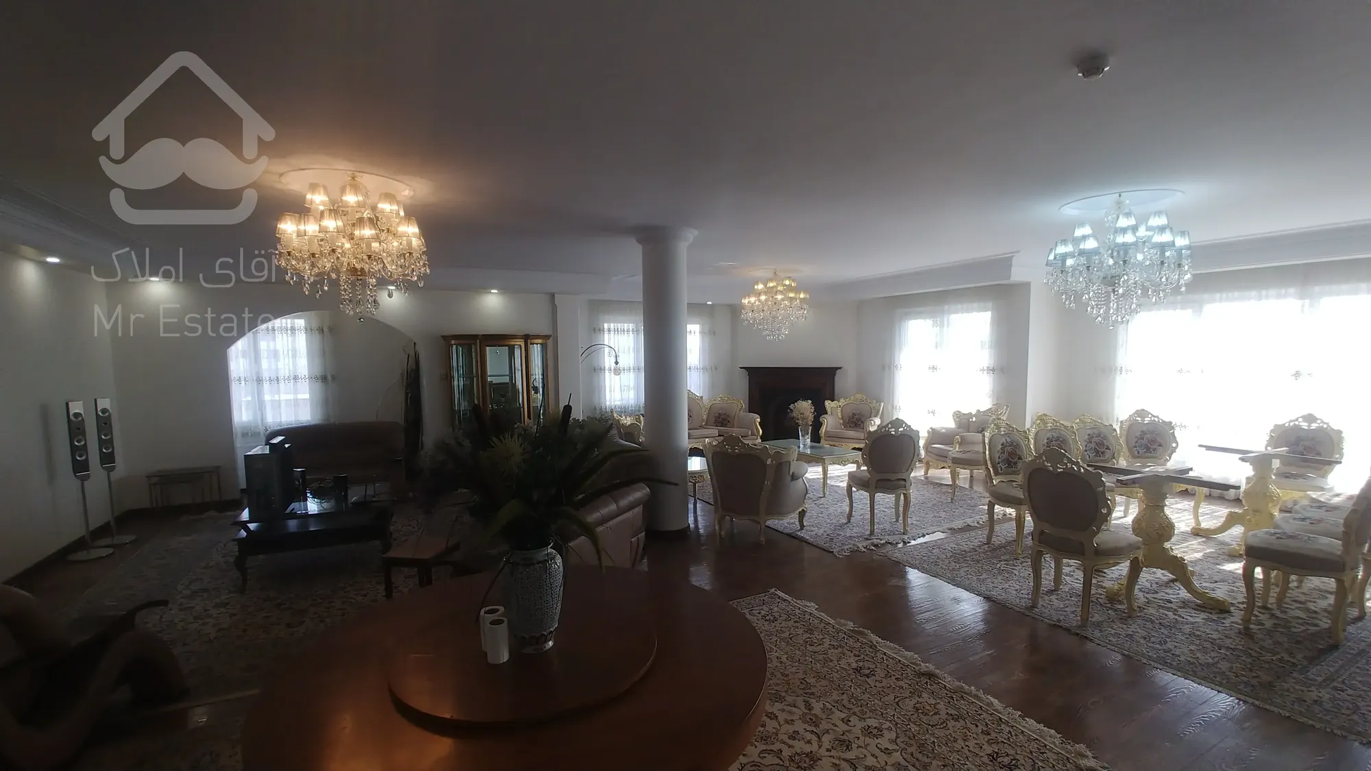 250 متر نیاوران باهنر چهاراه کامرانیه