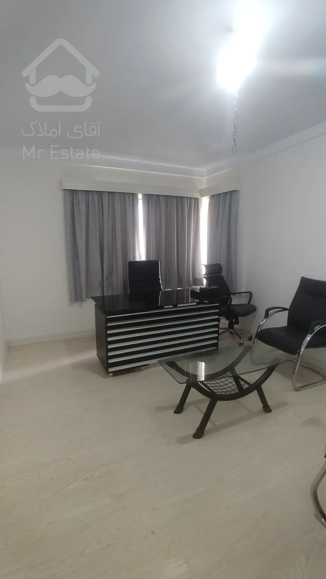 250 متر نیاوران باهنر چهاراه کامرانیه