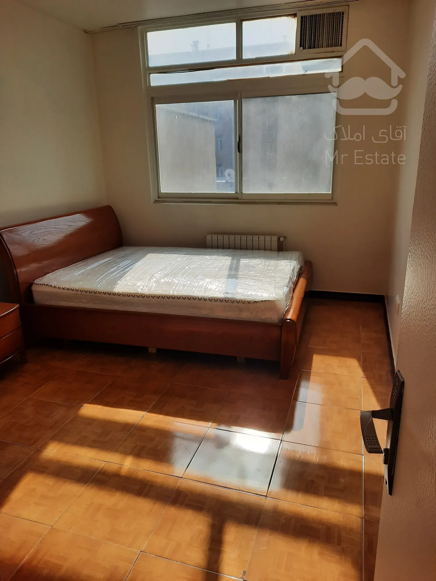 آپارتمان 135 متر - تکواحدی - 3خواب - فول - قرنی