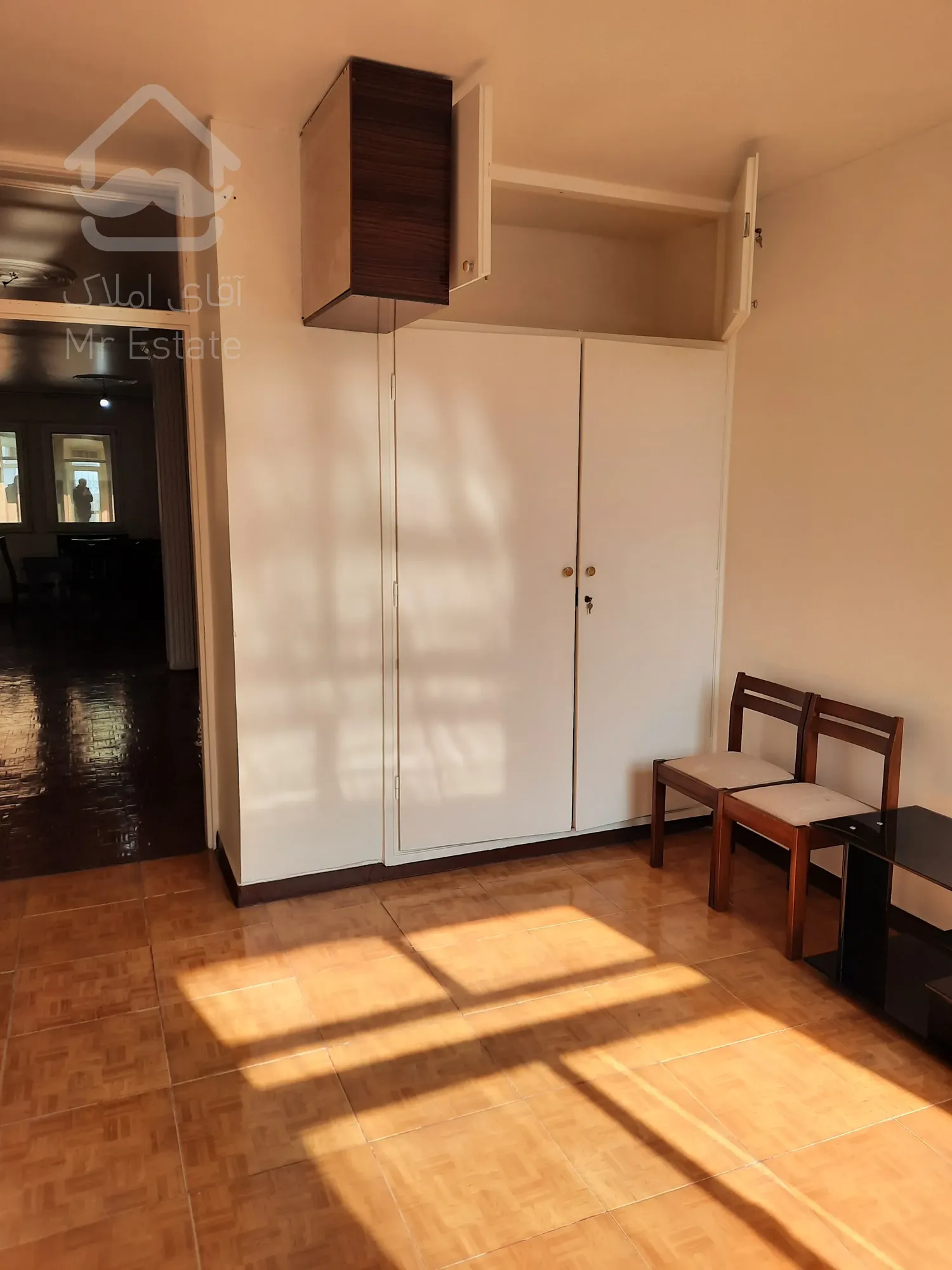 آپارتمان 135 متر - تکواحدی - 3خواب - فول - قرنی