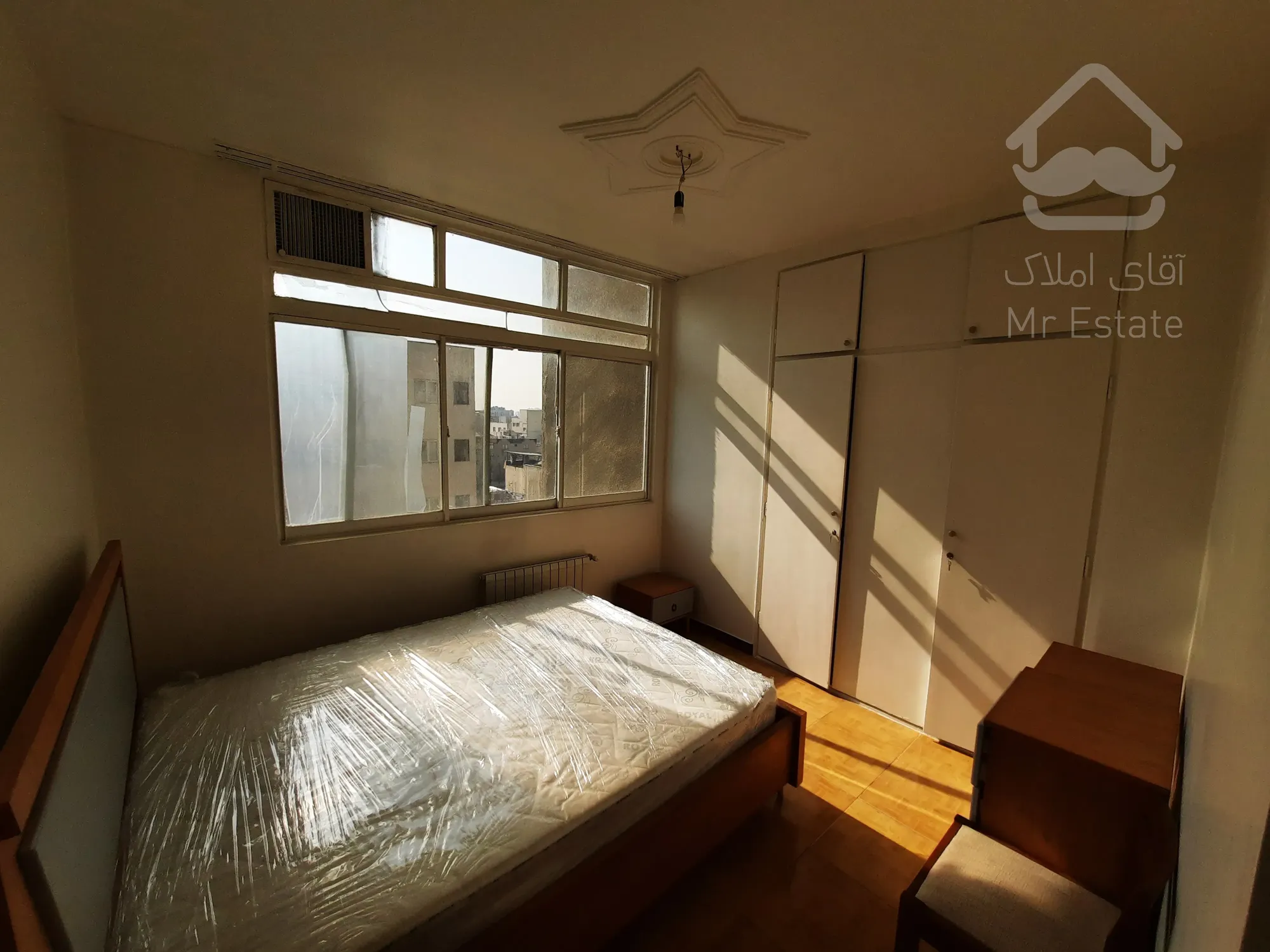 آپارتمان 135 متر - تکواحدی - 3خواب - فول - قرنی