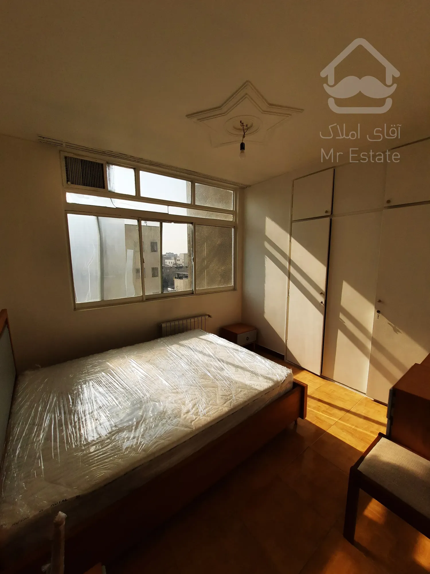 آپارتمان 135 متر - تکواحدی - 3خواب - فول - قرنی