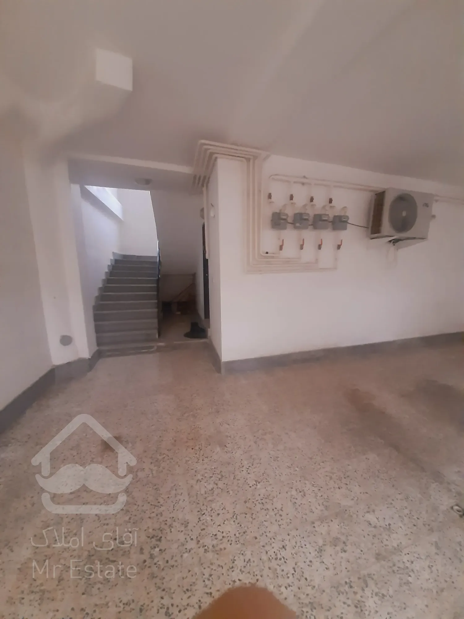 یک واحد ۵۴ متری در رشت