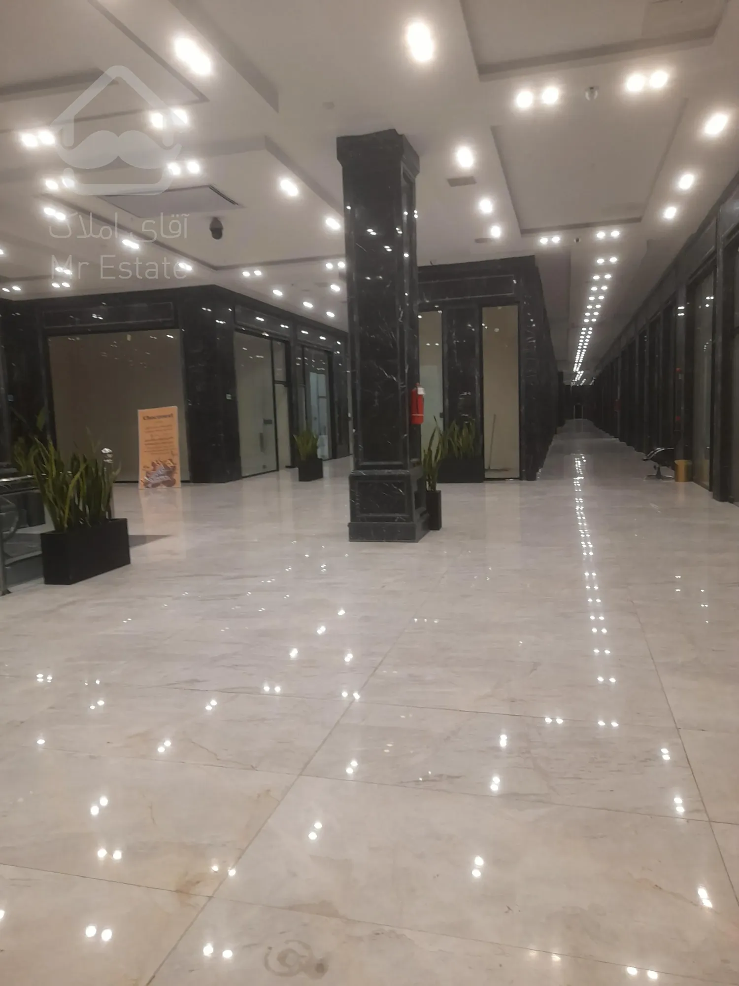 فروش مغازه 20متری/ فضای مدرن برای کسب وکار شما/ هروی